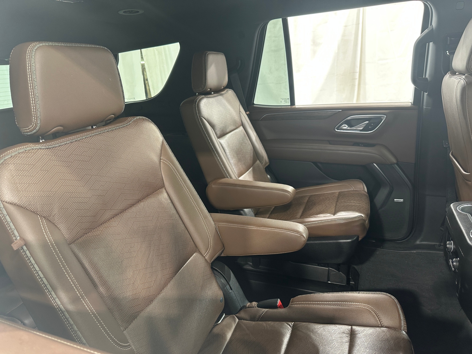 Thumbnail: 2021 Chevrolet Tahoe - 5