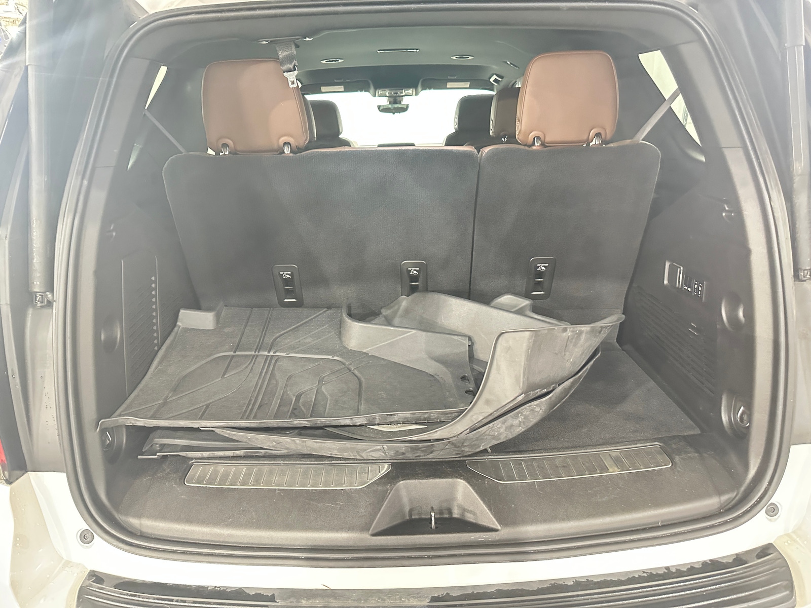 Thumbnail: 2021 Chevrolet Tahoe - 6