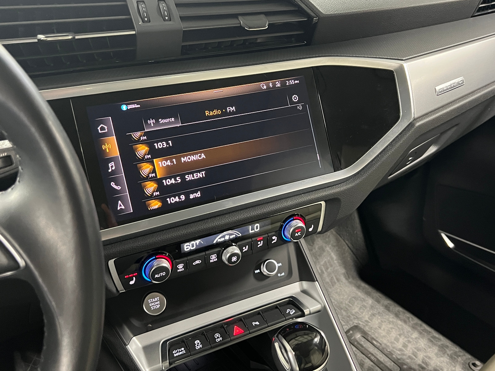 Thumbnail: 2020 Audi Q3 - 3