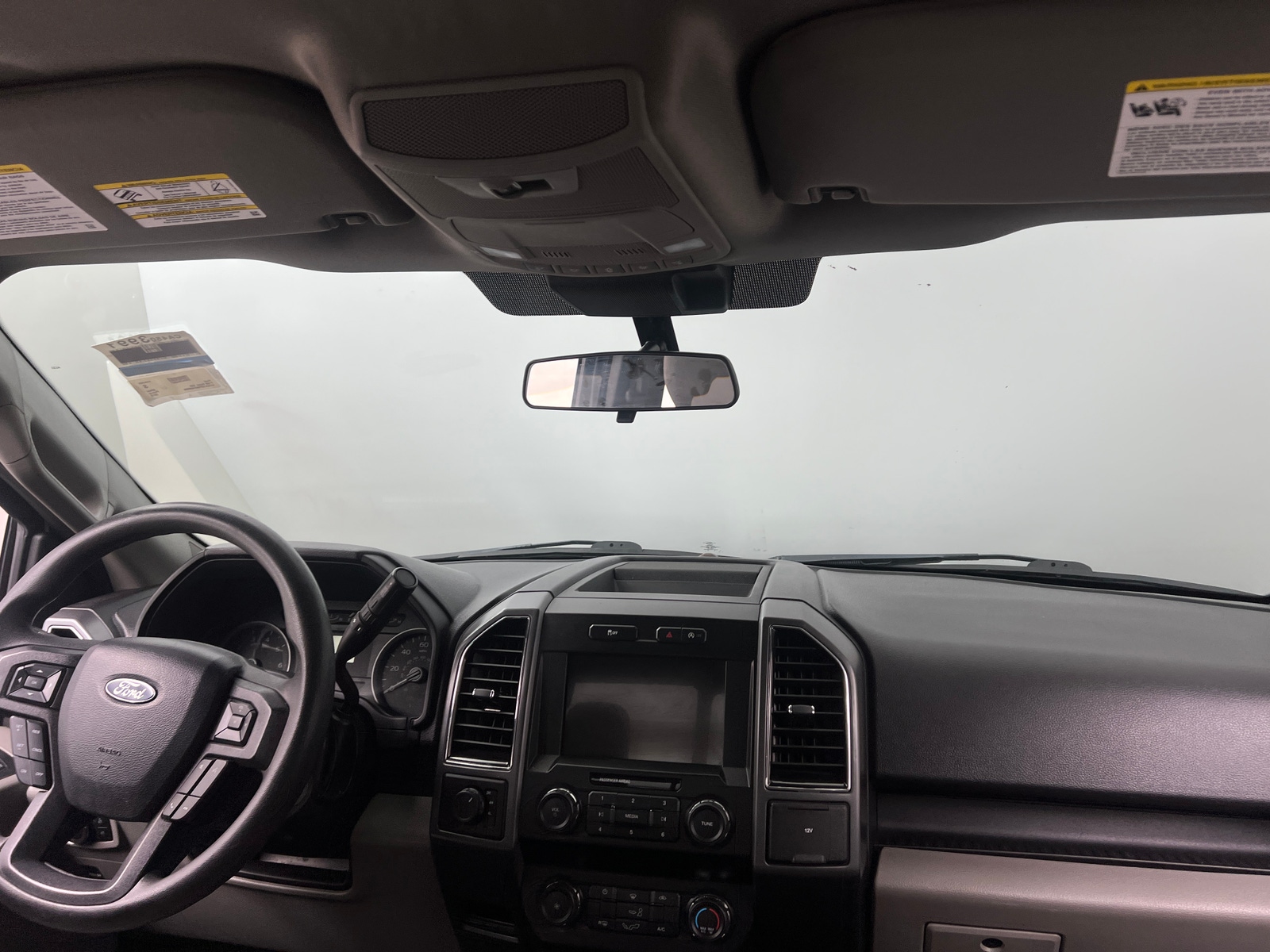 Thumbnail: 2019 Ford Econoline - 3