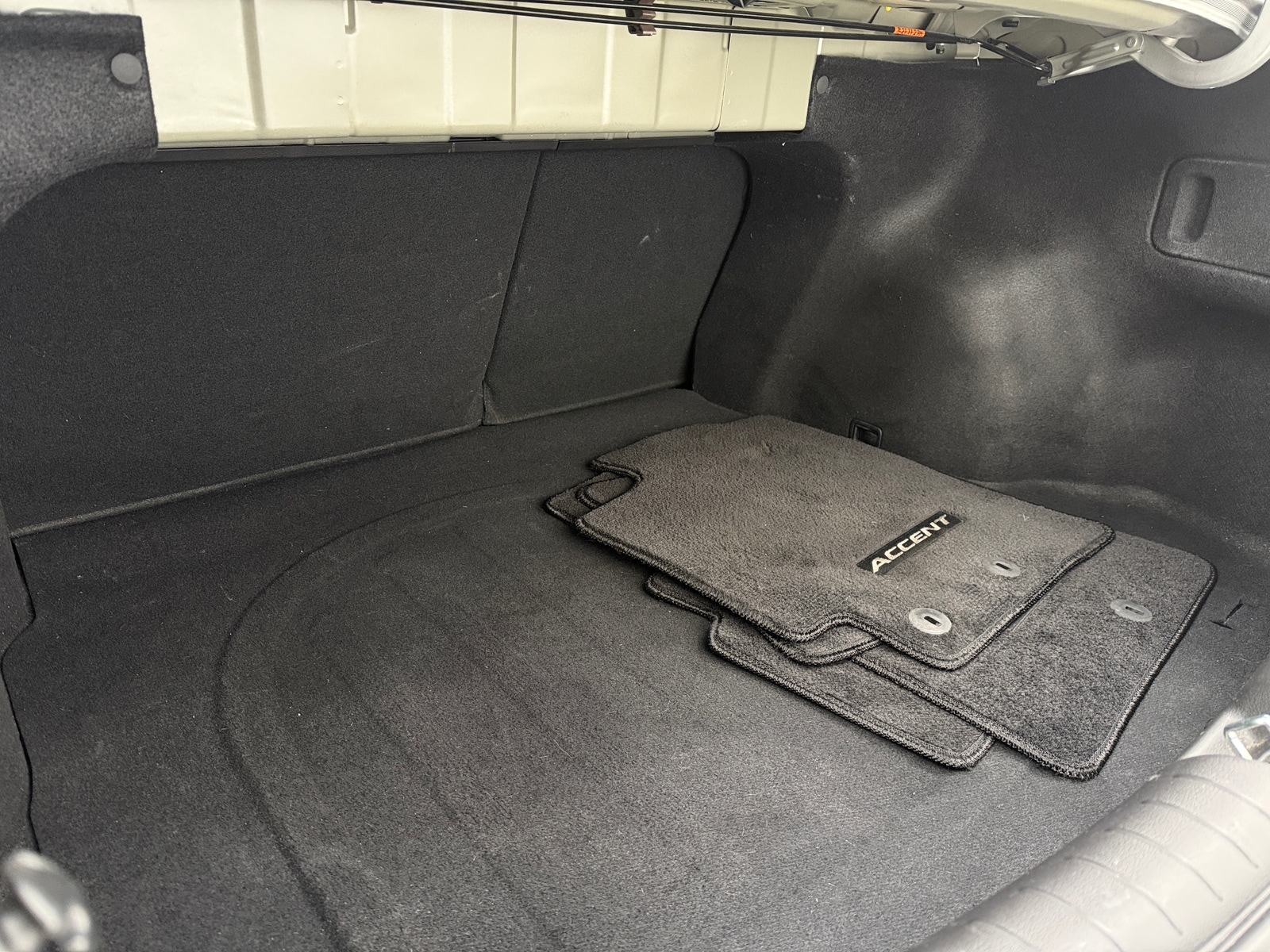 Thumbnail: 2022 Hyundai Accent - 7