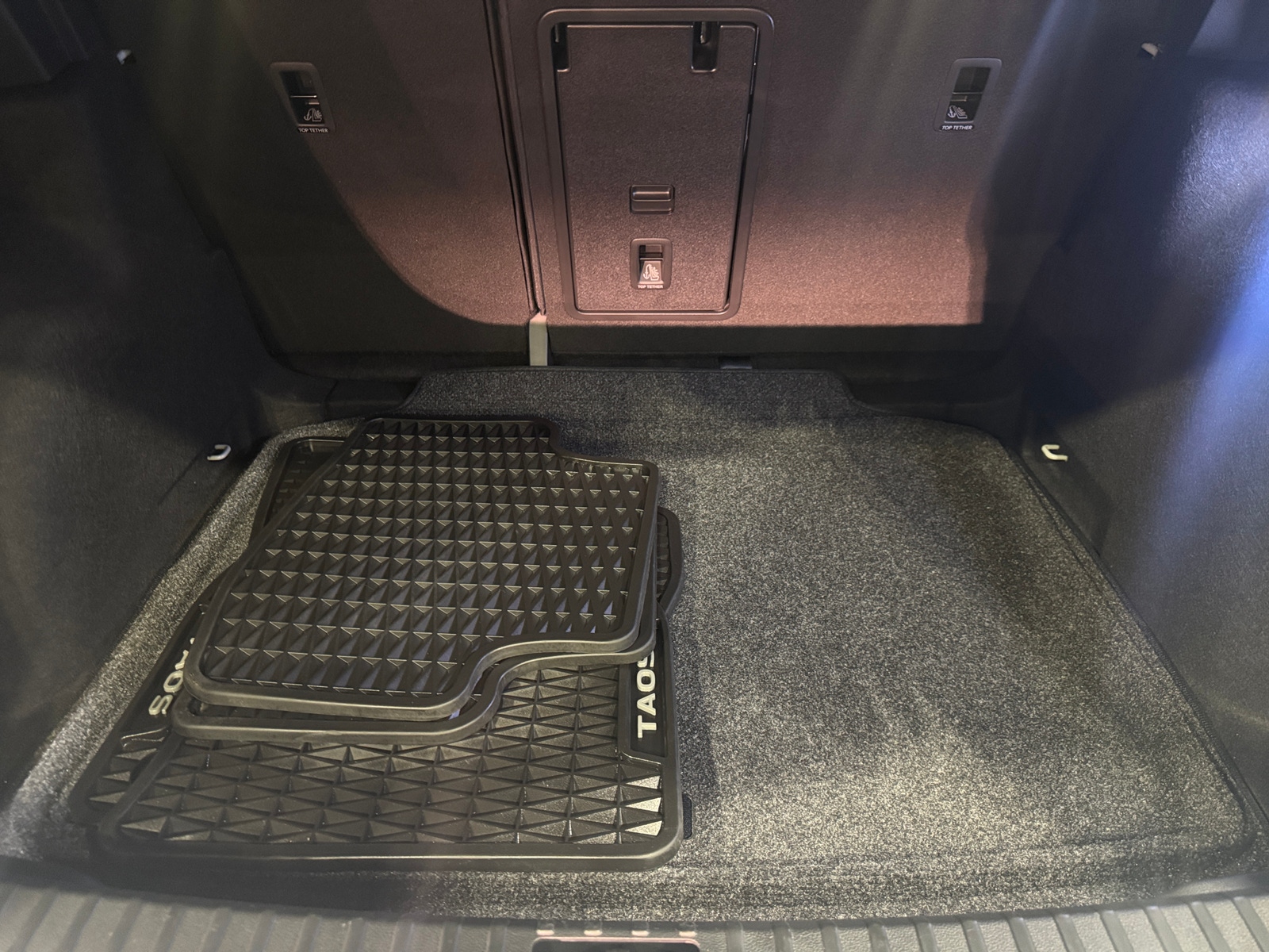 Thumbnail: 2025 Volkswagen Taos - 6