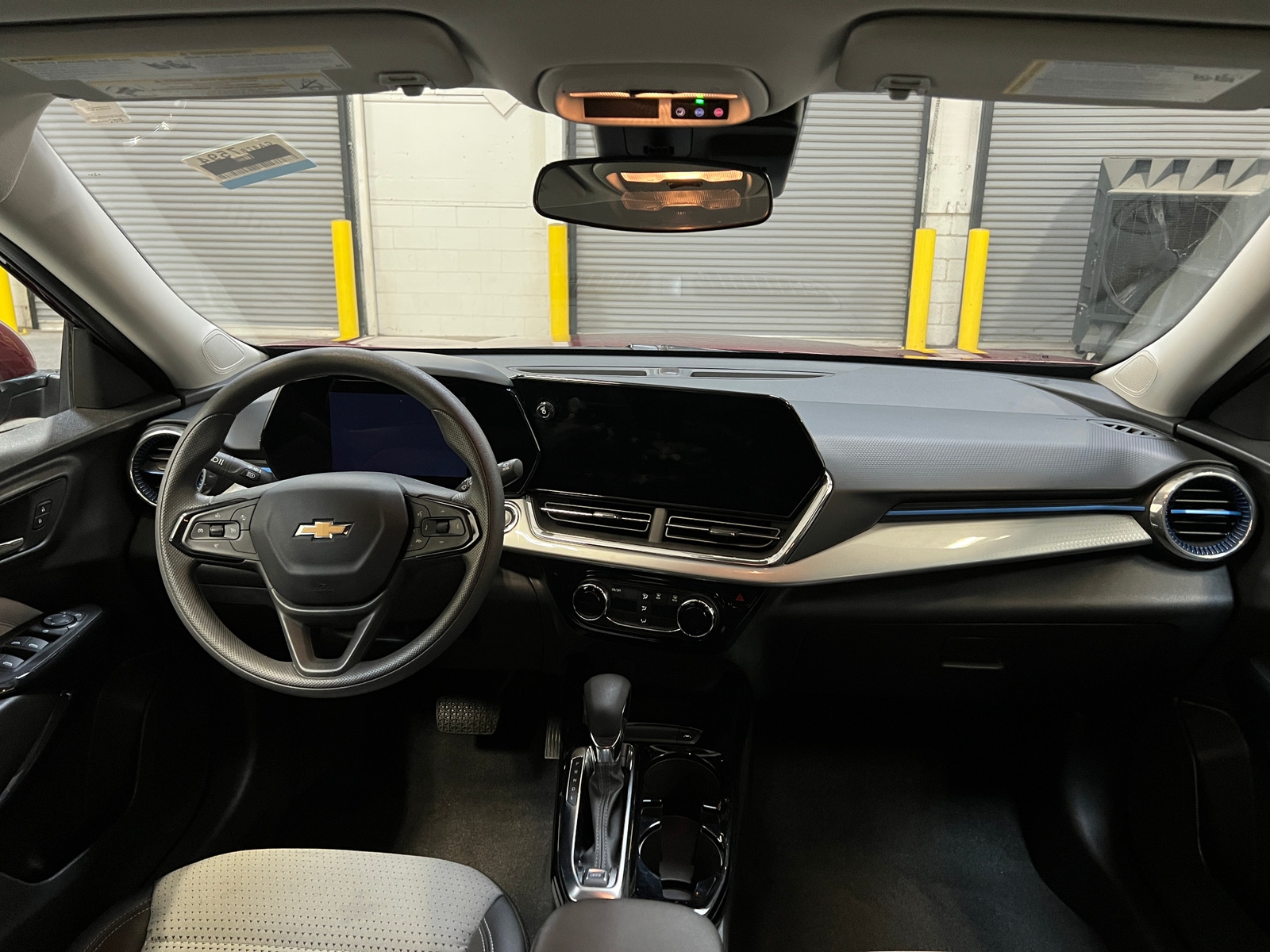 Thumbnail: 2025 Chevrolet Trax - 3