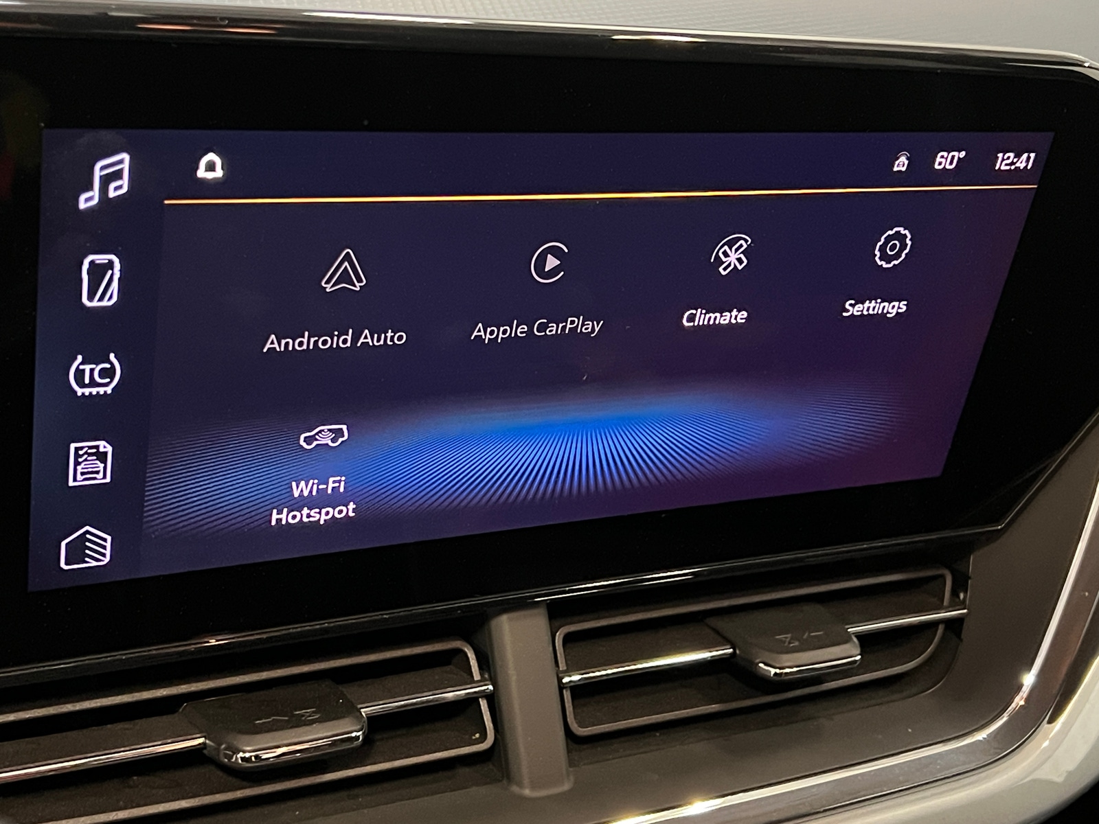 Thumbnail: 2025 Chevrolet Trax - 4