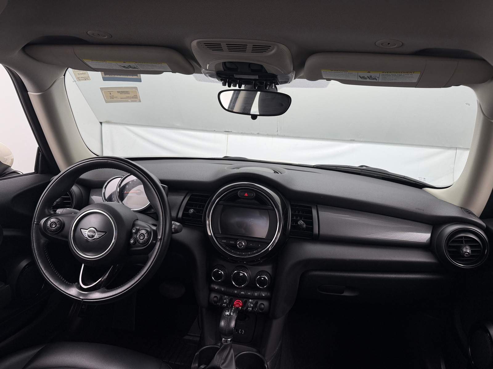 Thumbnail: 2018 MINI Cooper Hardtop - 3