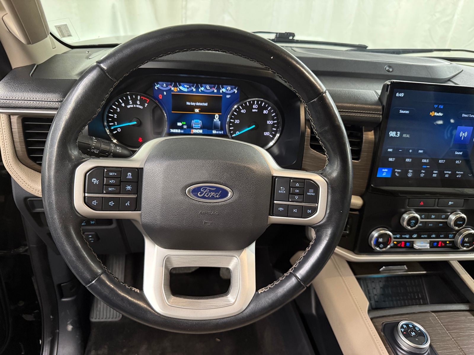 Thumbnail: 2023 Ford Expedition MAX - 4