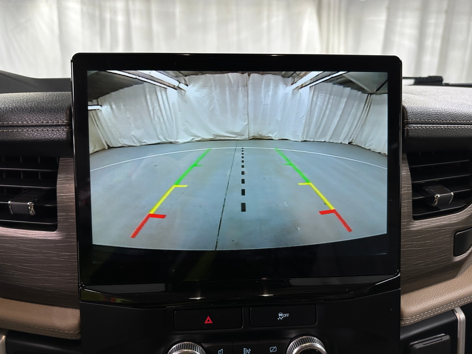 Thumbnail: 2023 Ford Expedition MAX - 3