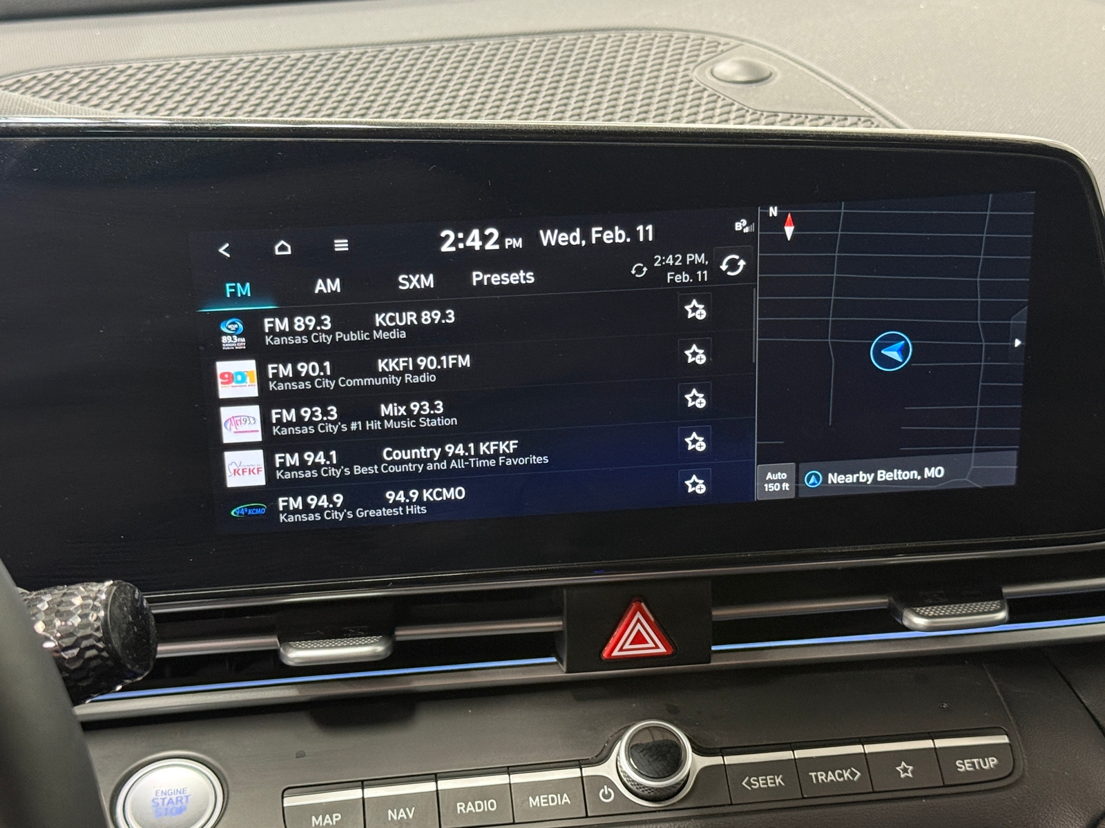 Thumbnail: 2024 Hyundai Elantra - 4