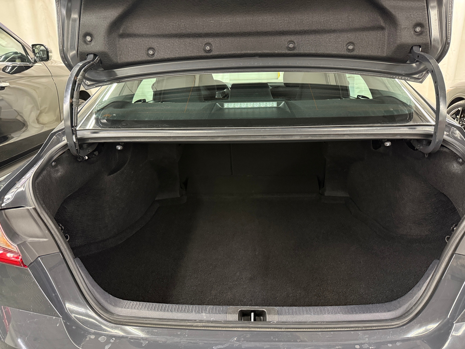 Thumbnail: 2025 Toyota Camry - 7