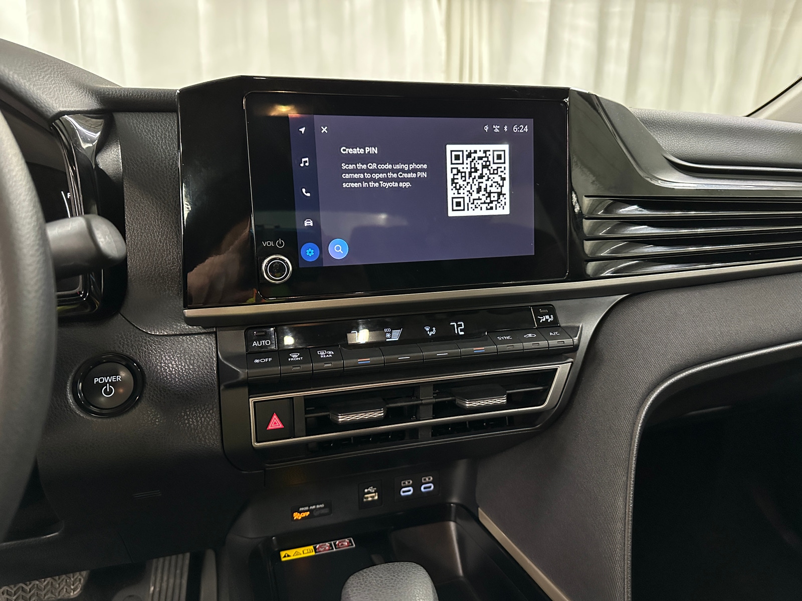 Thumbnail: 2025 Toyota Camry - 4