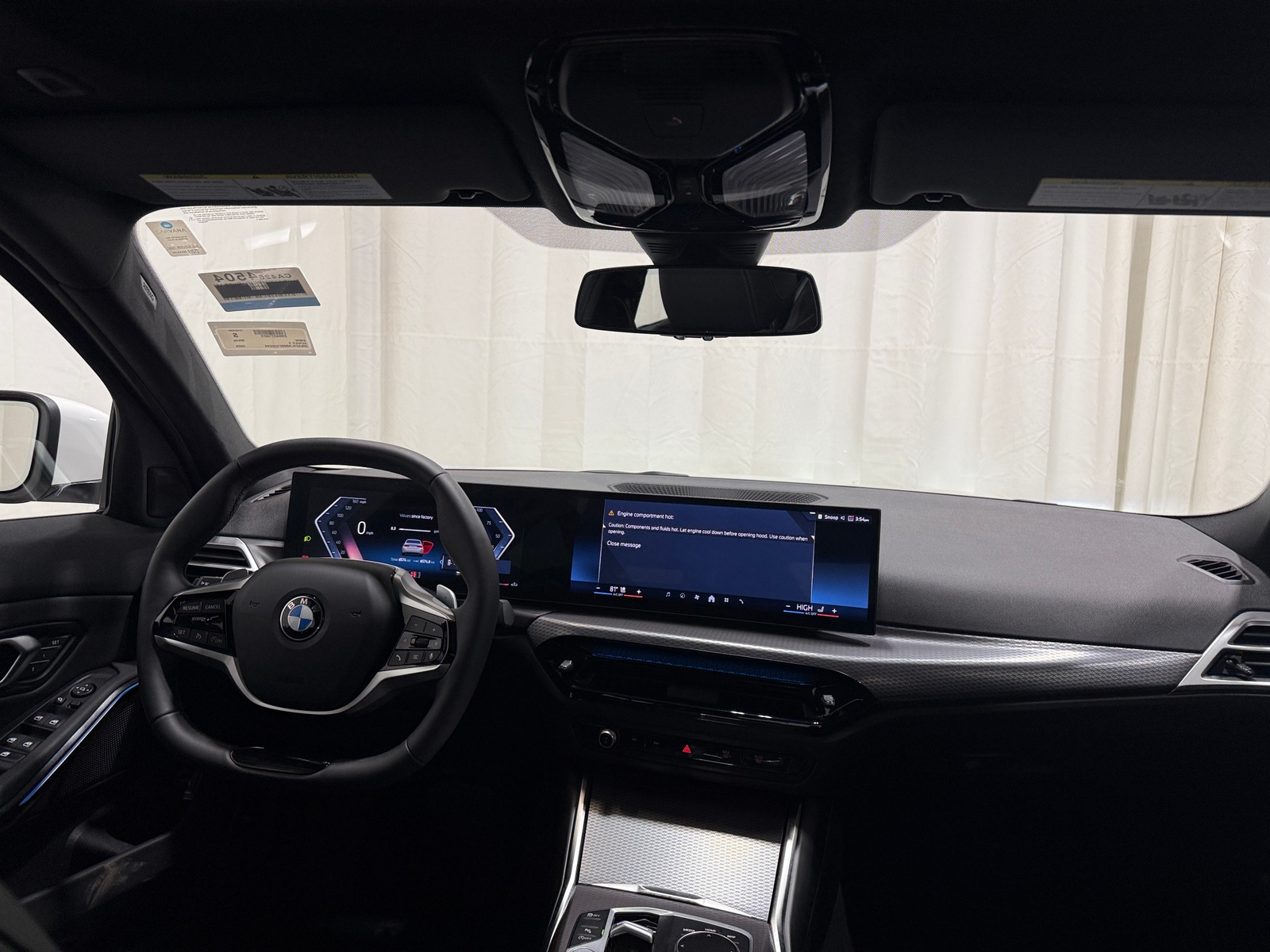 Thumbnail: 2025 BMW 3 Series - 2