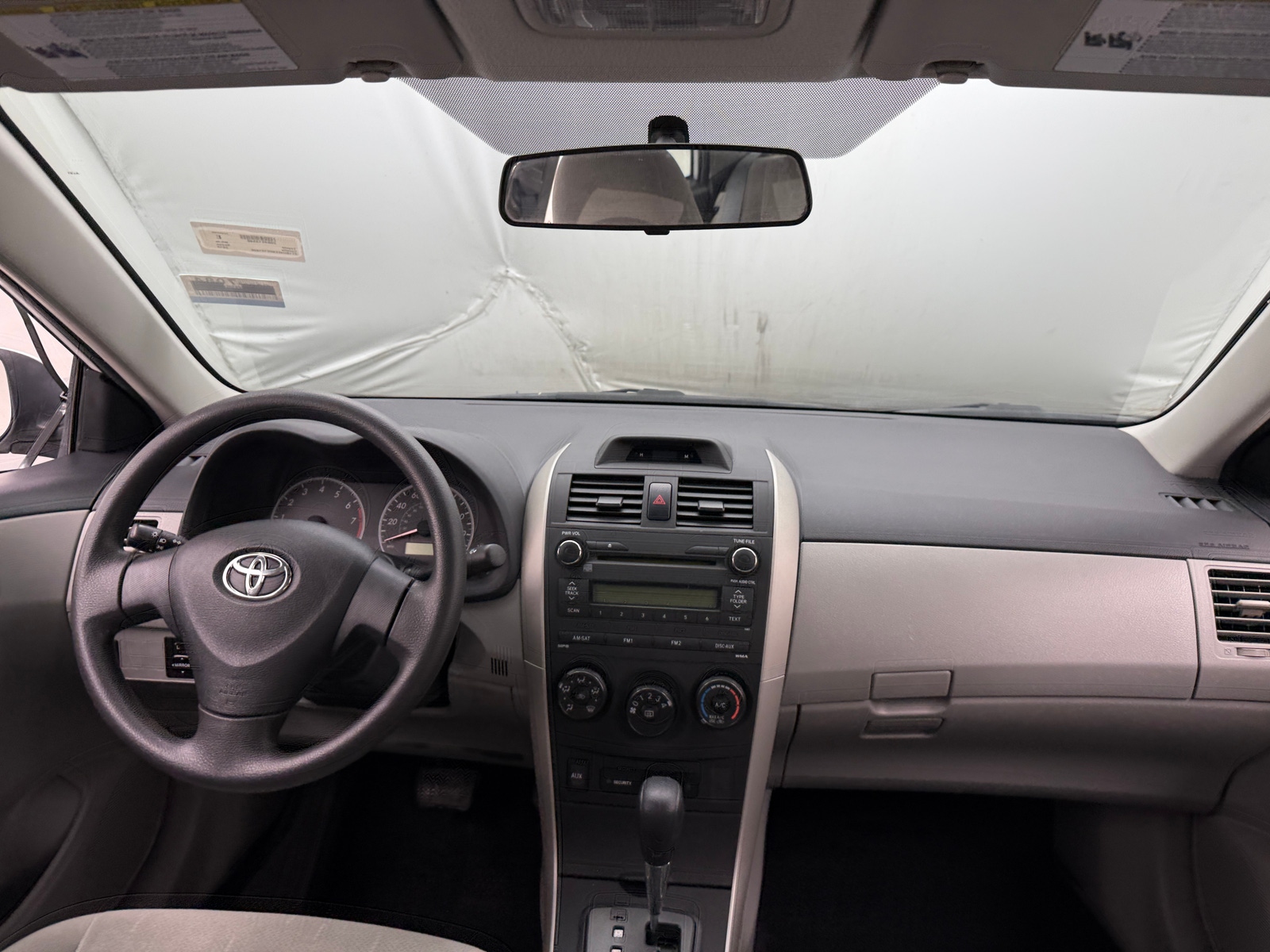 Thumbnail: 2013 Toyota Corolla - 3