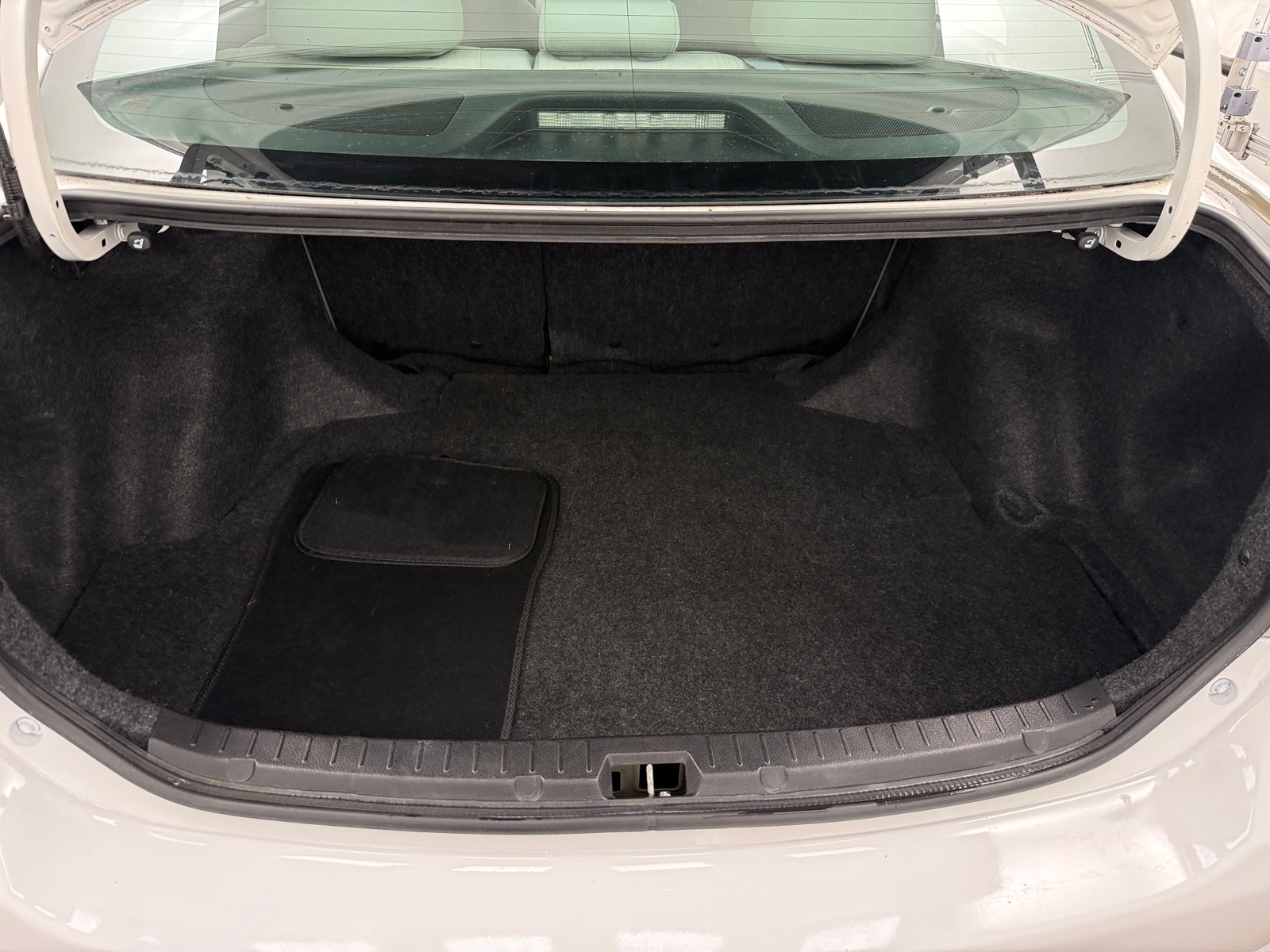 Thumbnail: 2013 Toyota Corolla - 7