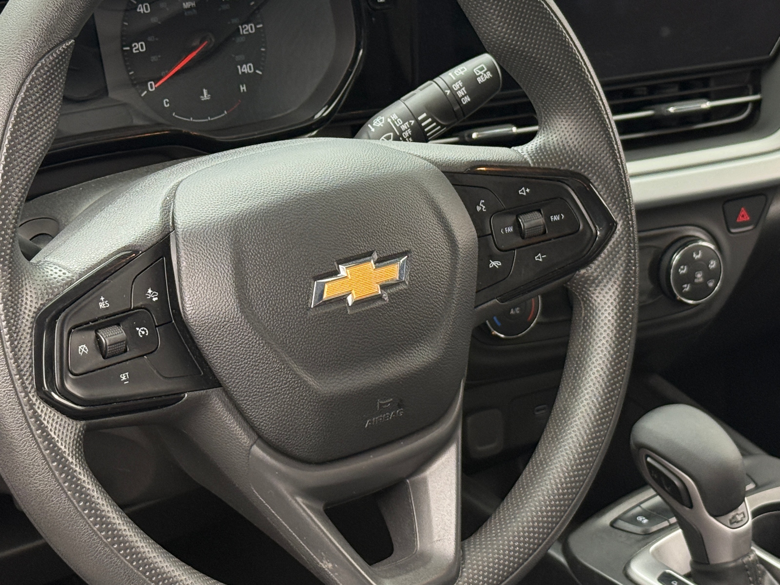 Thumbnail: 2024 Chevrolet Trax - 5