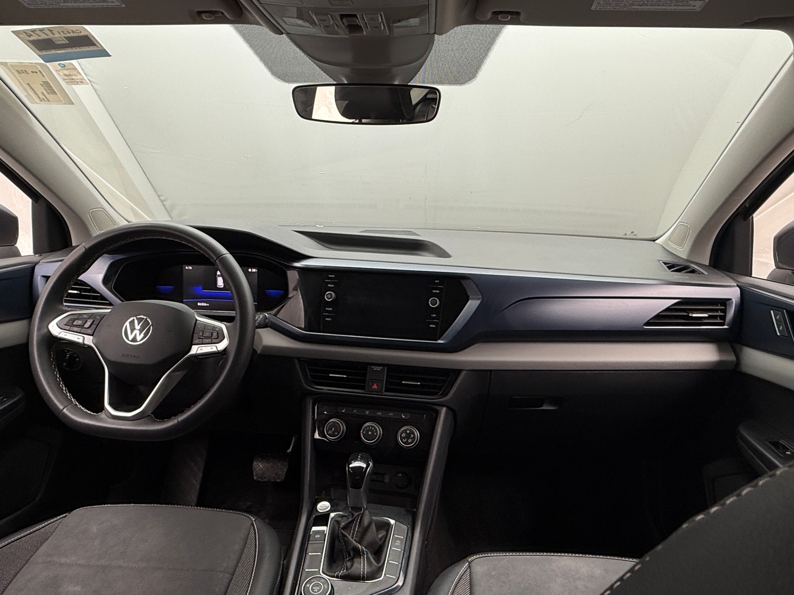 Thumbnail: 2023 Volkswagen Taos - 2