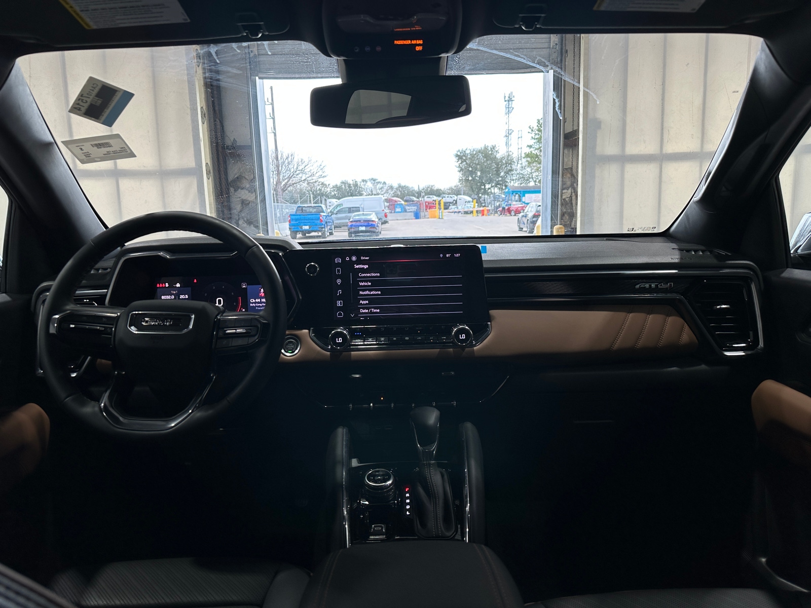 Thumbnail: 2025 GMC Canyon - 2