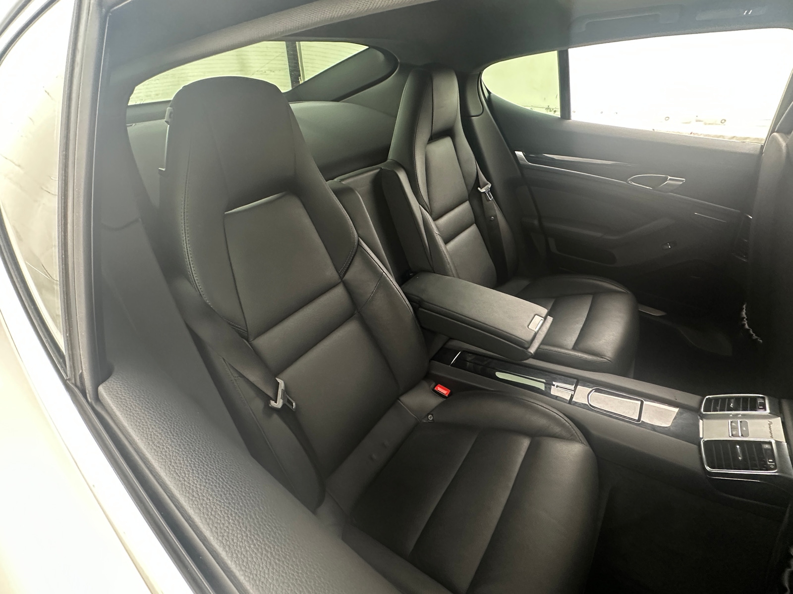 Thumbnail: 2011 Porsche Panamera - 5