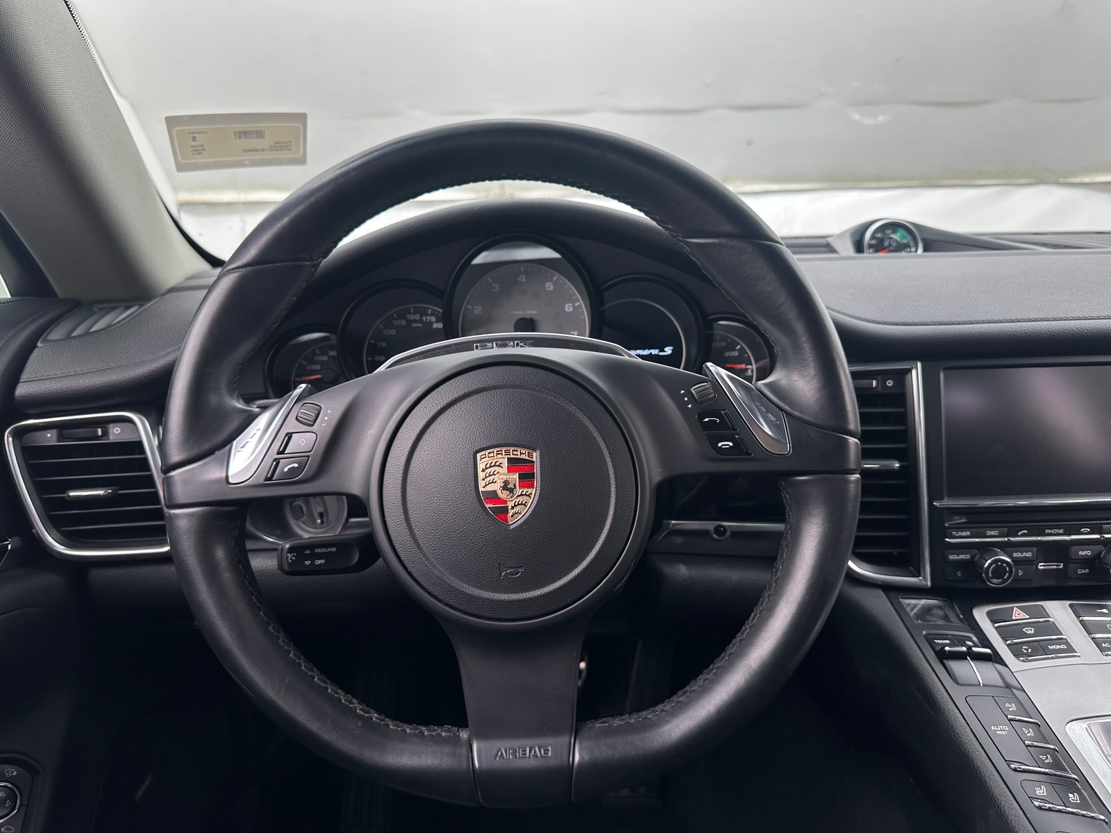 Thumbnail: 2011 Porsche Panamera - 4