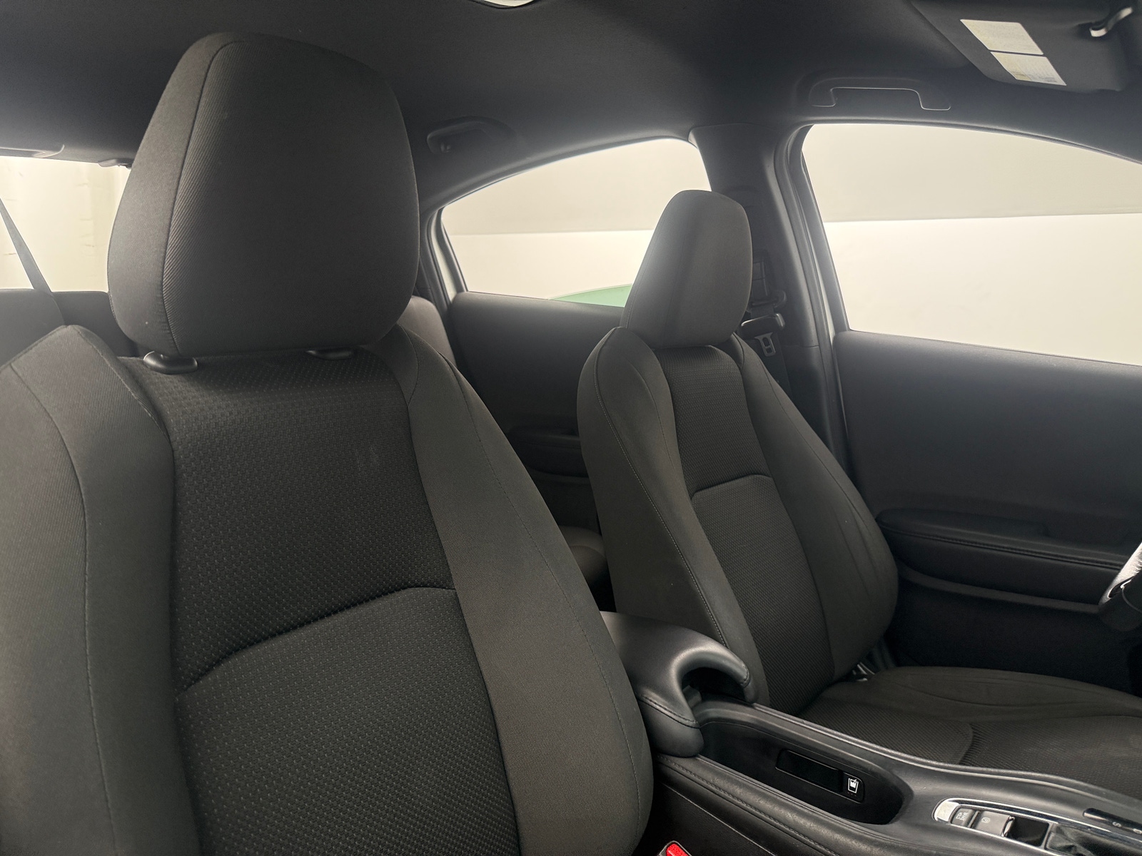 Thumbnail: 2020 Honda HR-V - 2
