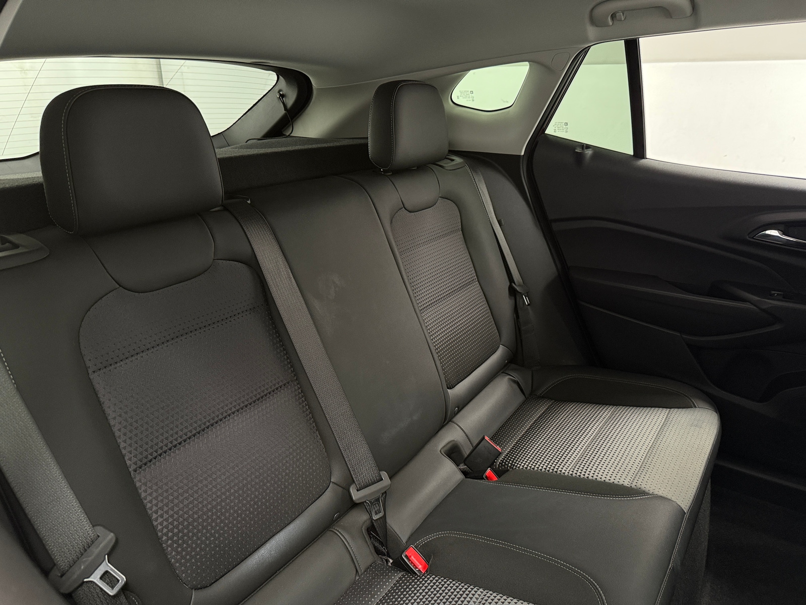 Thumbnail: 2025 Chevrolet Trax - 6