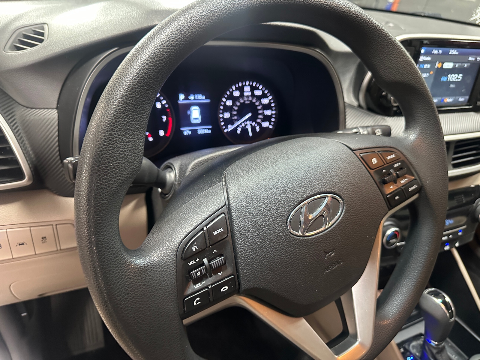 Thumbnail: 2019 Hyundai Tucson - 5