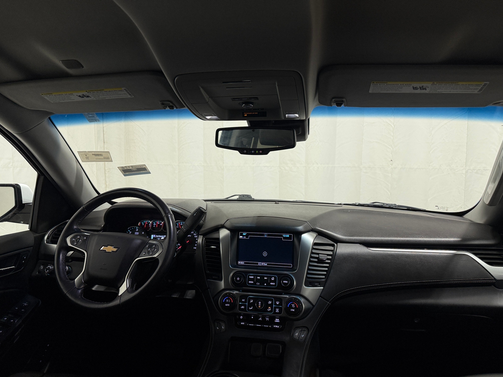 Thumbnail: 2019 Chevrolet Suburban - 2