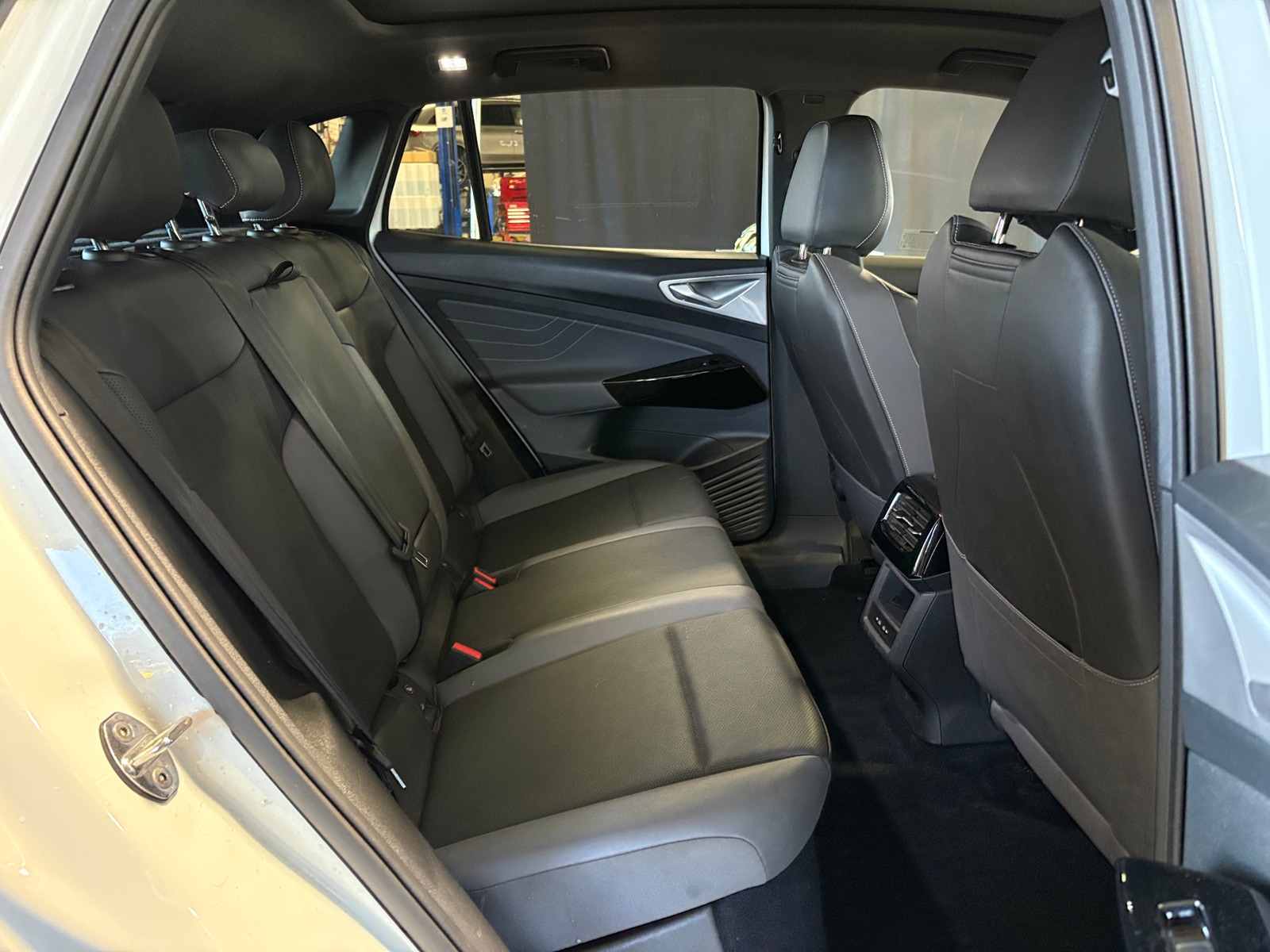 Thumbnail: 2024 Volkswagen ID.4 - 5