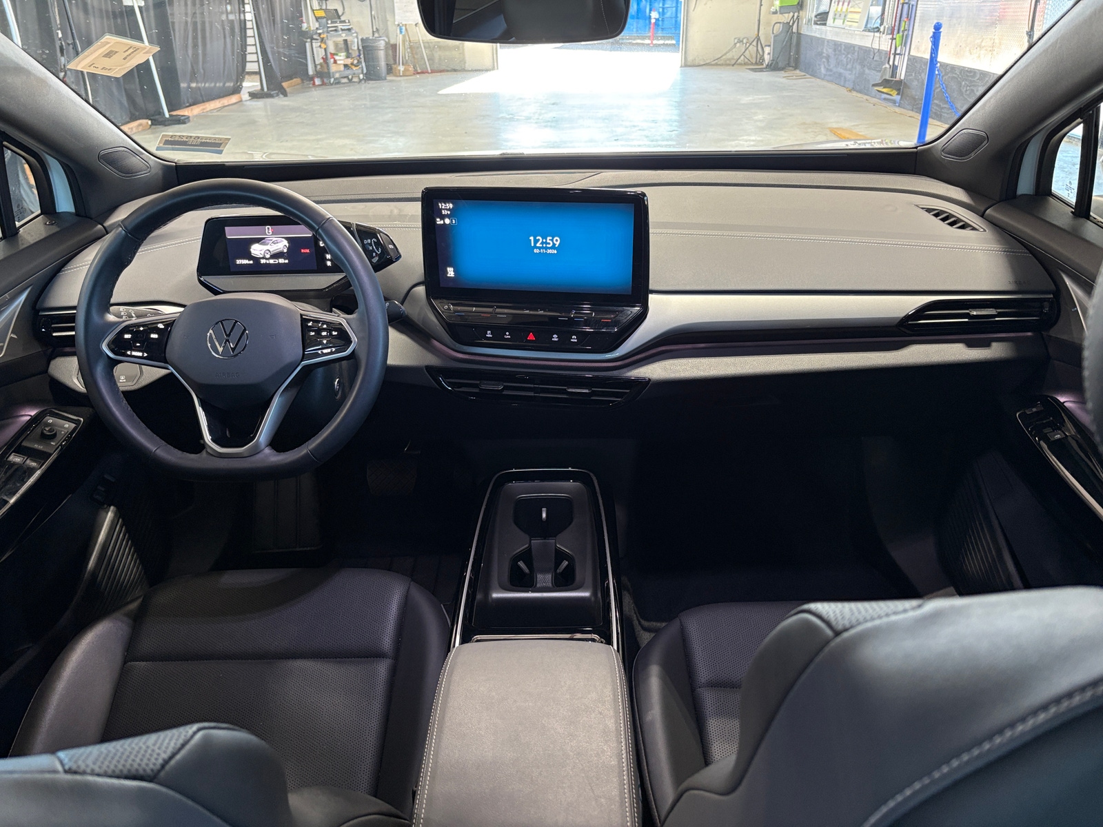 Thumbnail: 2024 Volkswagen ID.4 - 2