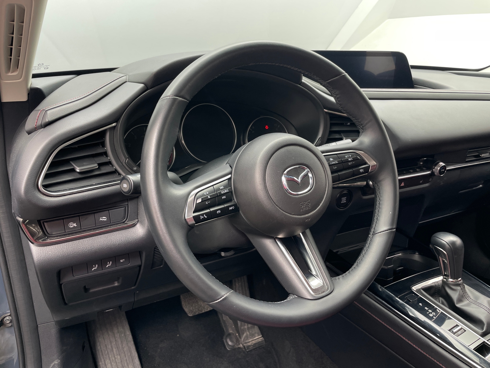 Thumbnail: 2025 Mazda CX-30 - 4