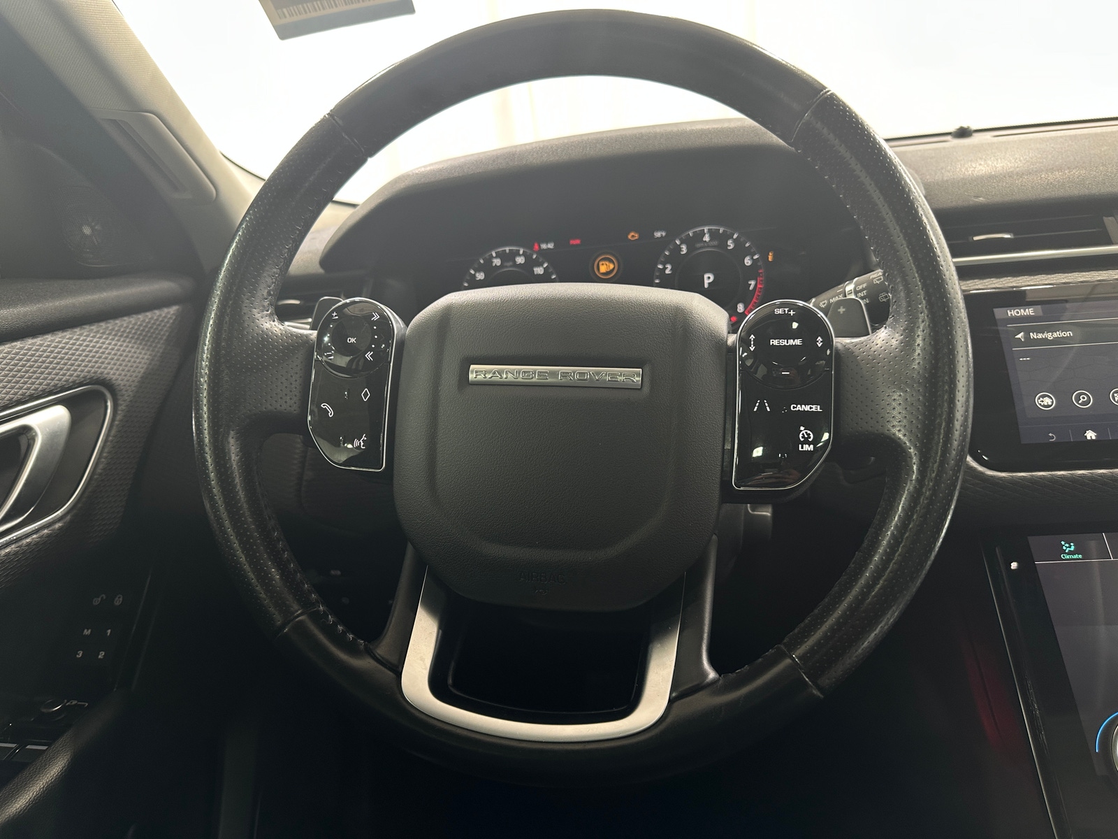 Thumbnail: 2019 Land Rover Range Rover Velar - 4