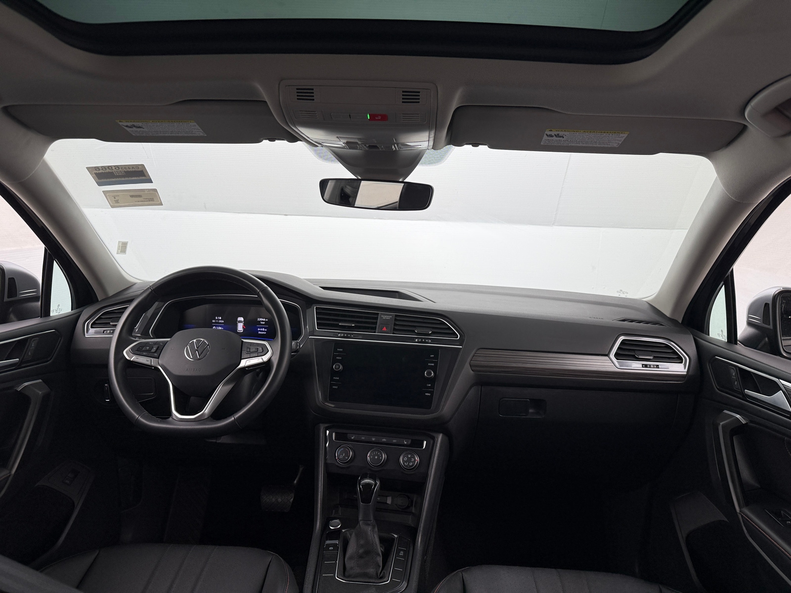 Thumbnail: 2024 Volkswagen Tiguan - 2