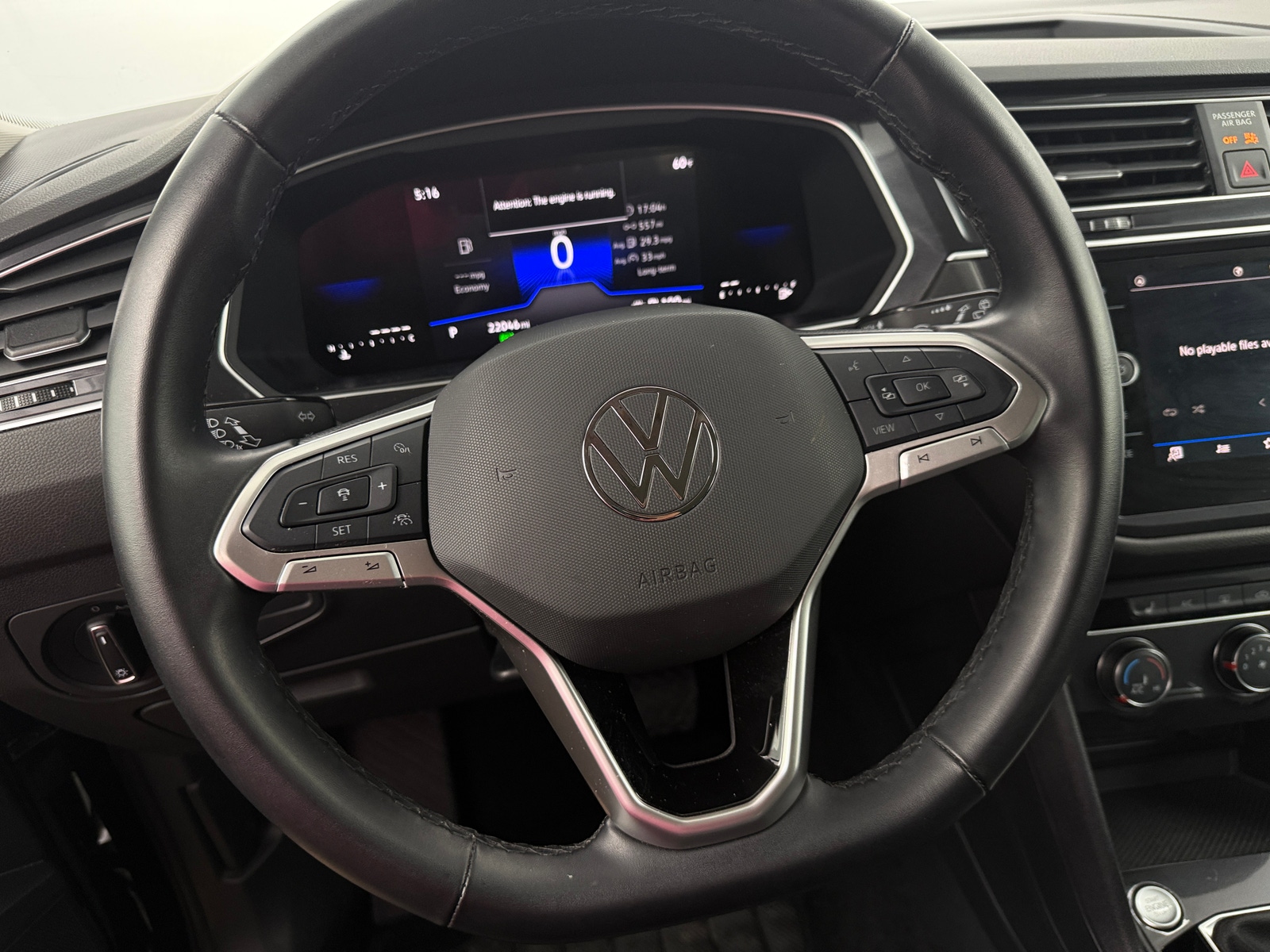 Thumbnail: 2024 Volkswagen Tiguan - 4