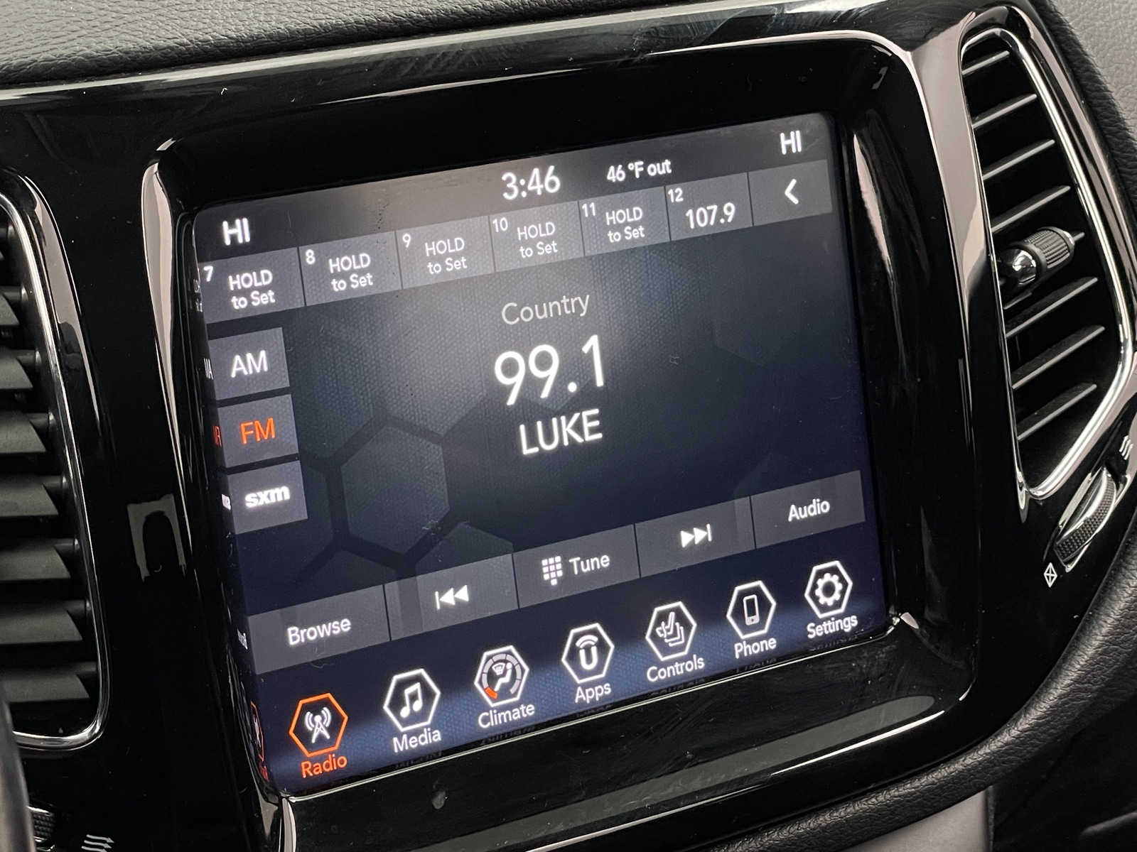 Thumbnail: 2020 Jeep Compass - 3