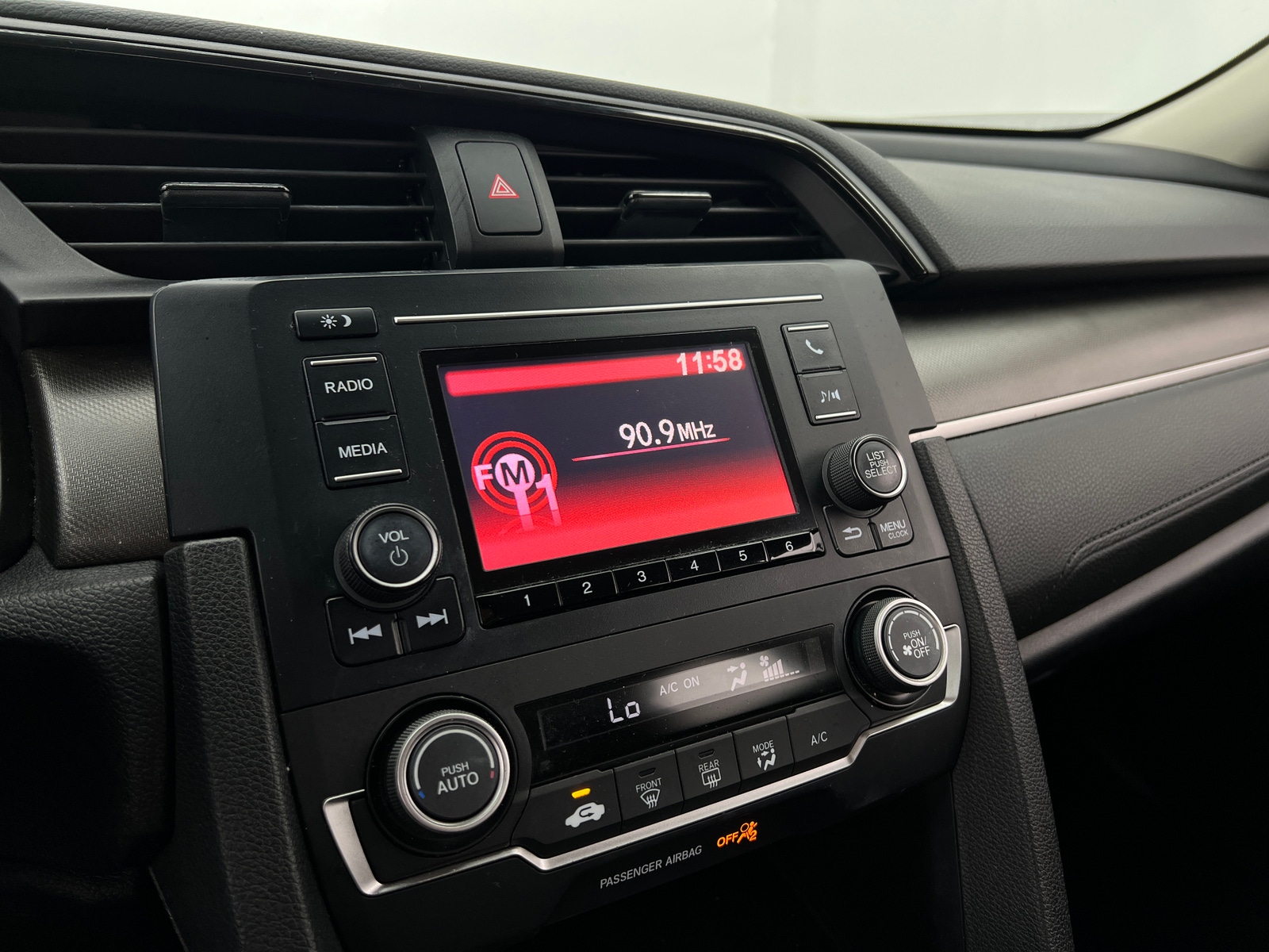 Thumbnail: 2020 Honda Civic - 4