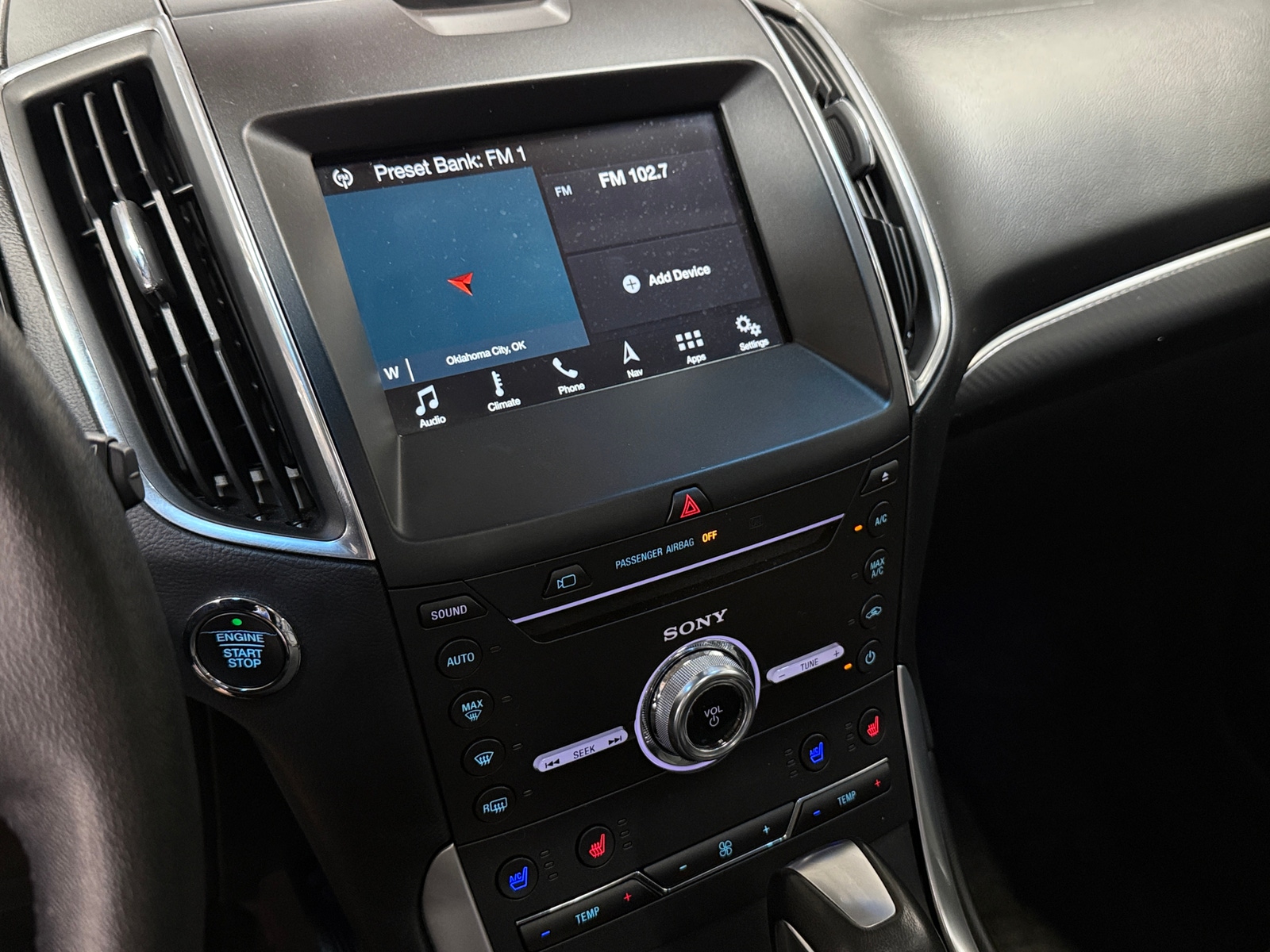 Thumbnail: 2018 Ford Edge - 3