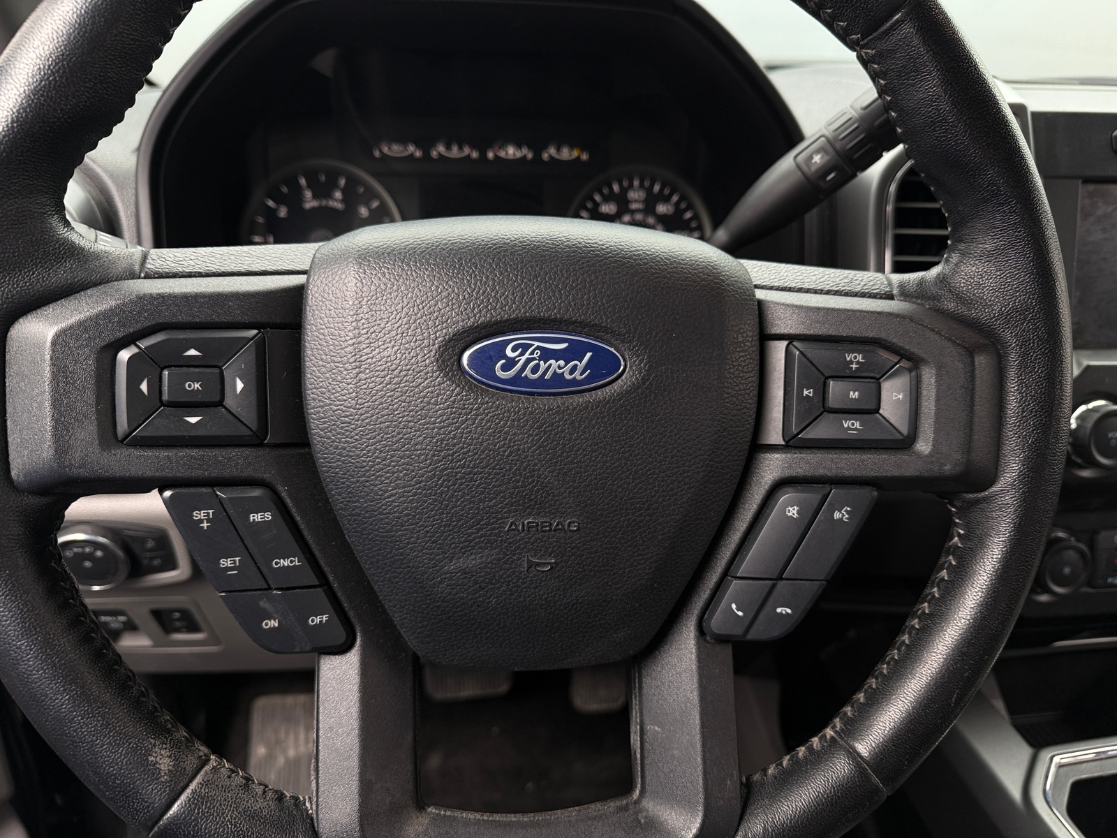 Thumbnail: 2019 Ford Econoline - 5