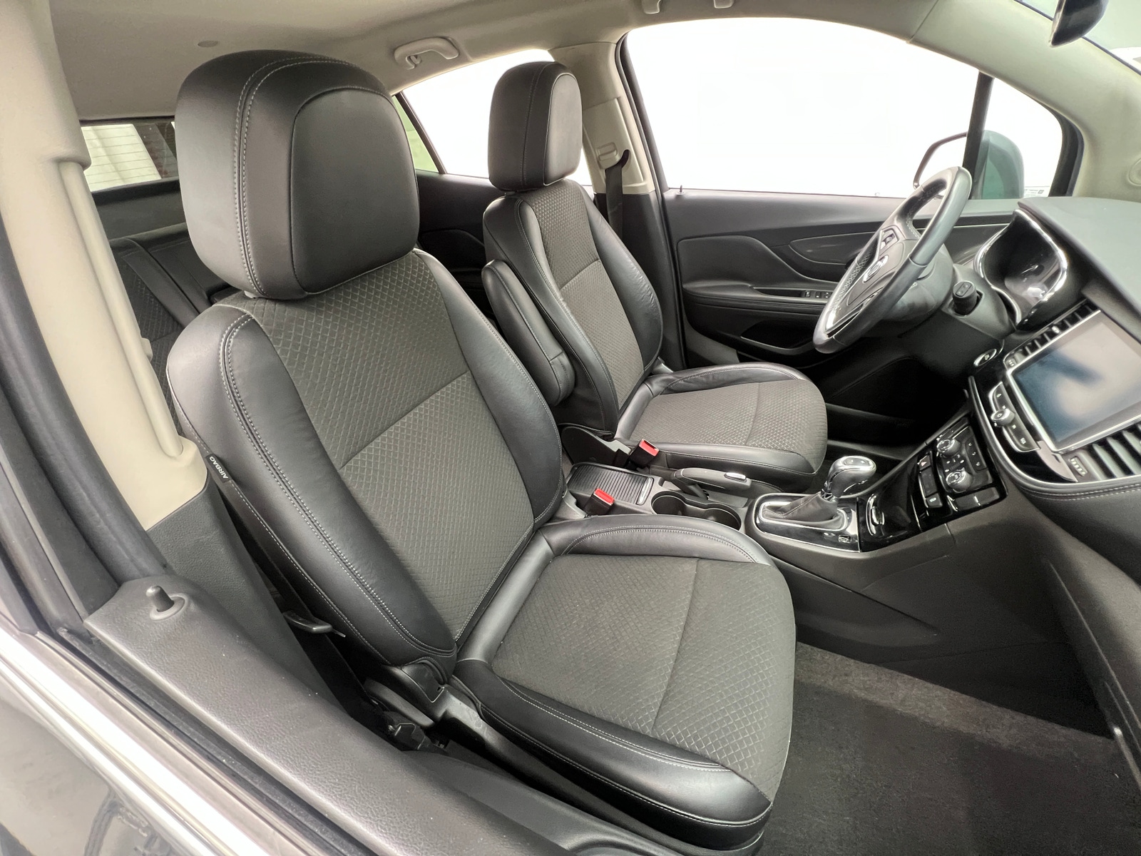 Thumbnail: 2017 Buick Encore - 2