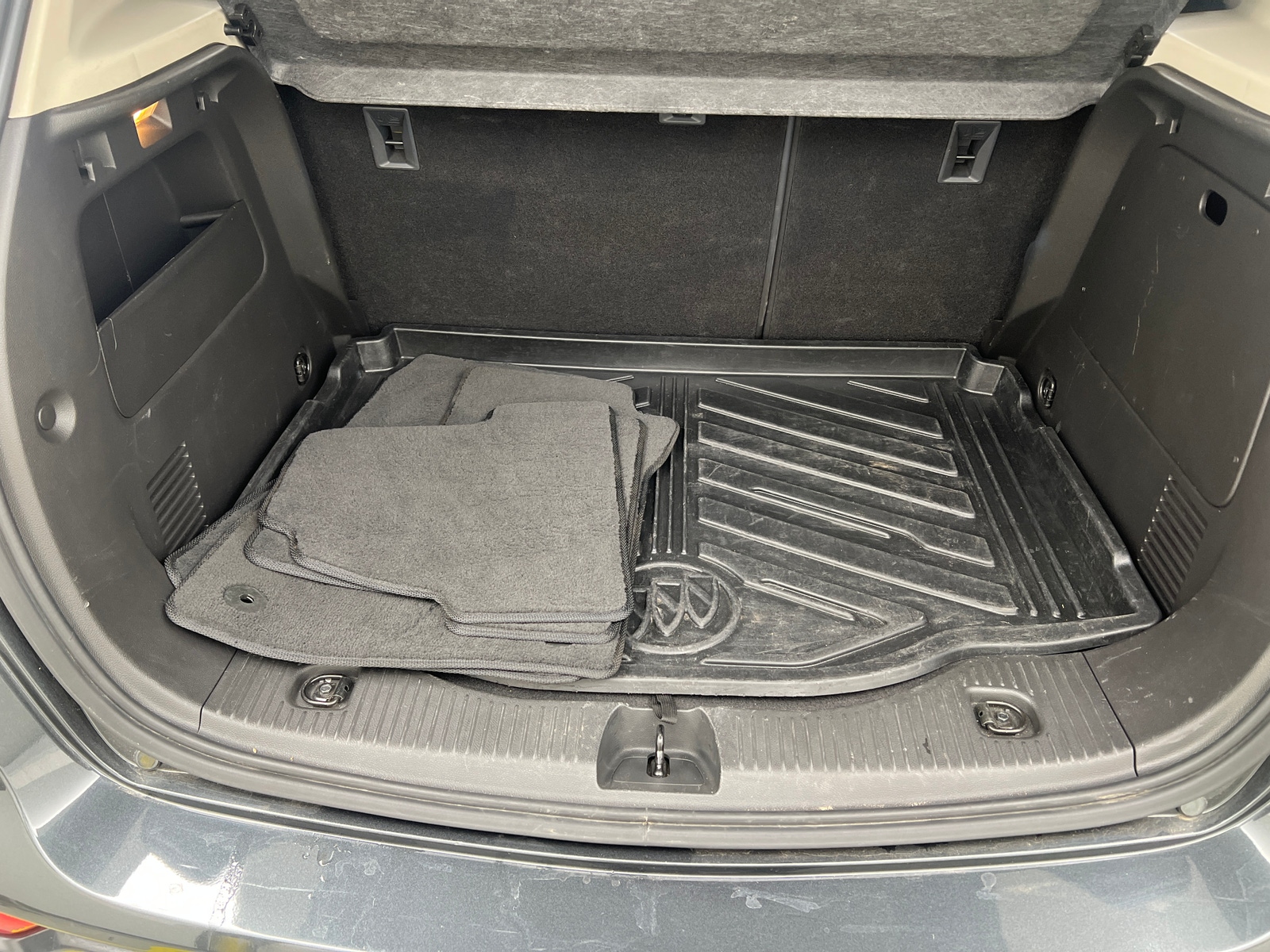 Thumbnail: 2017 Buick Encore - 7