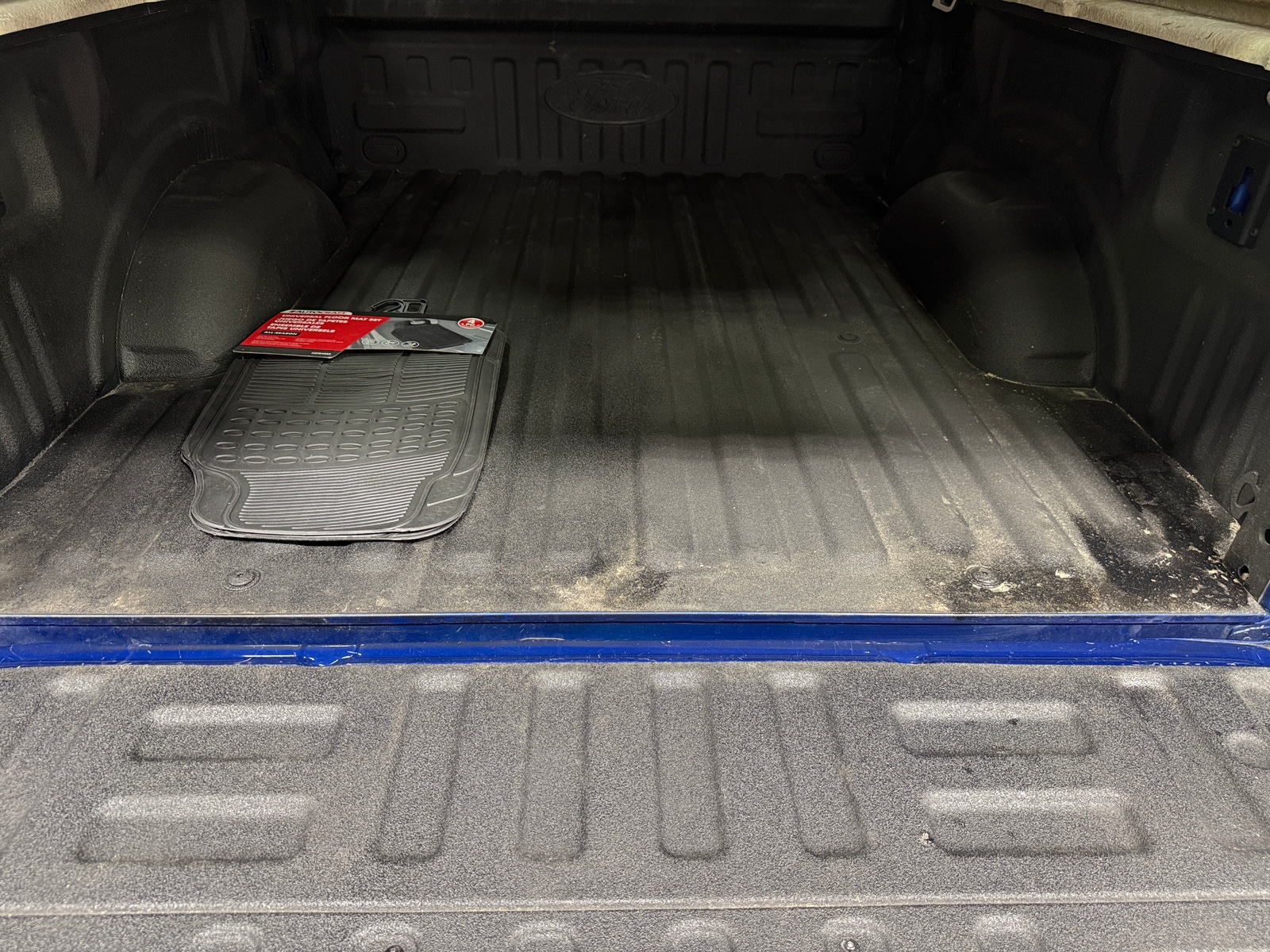 Thumbnail: 2018 Ford Econoline - 7