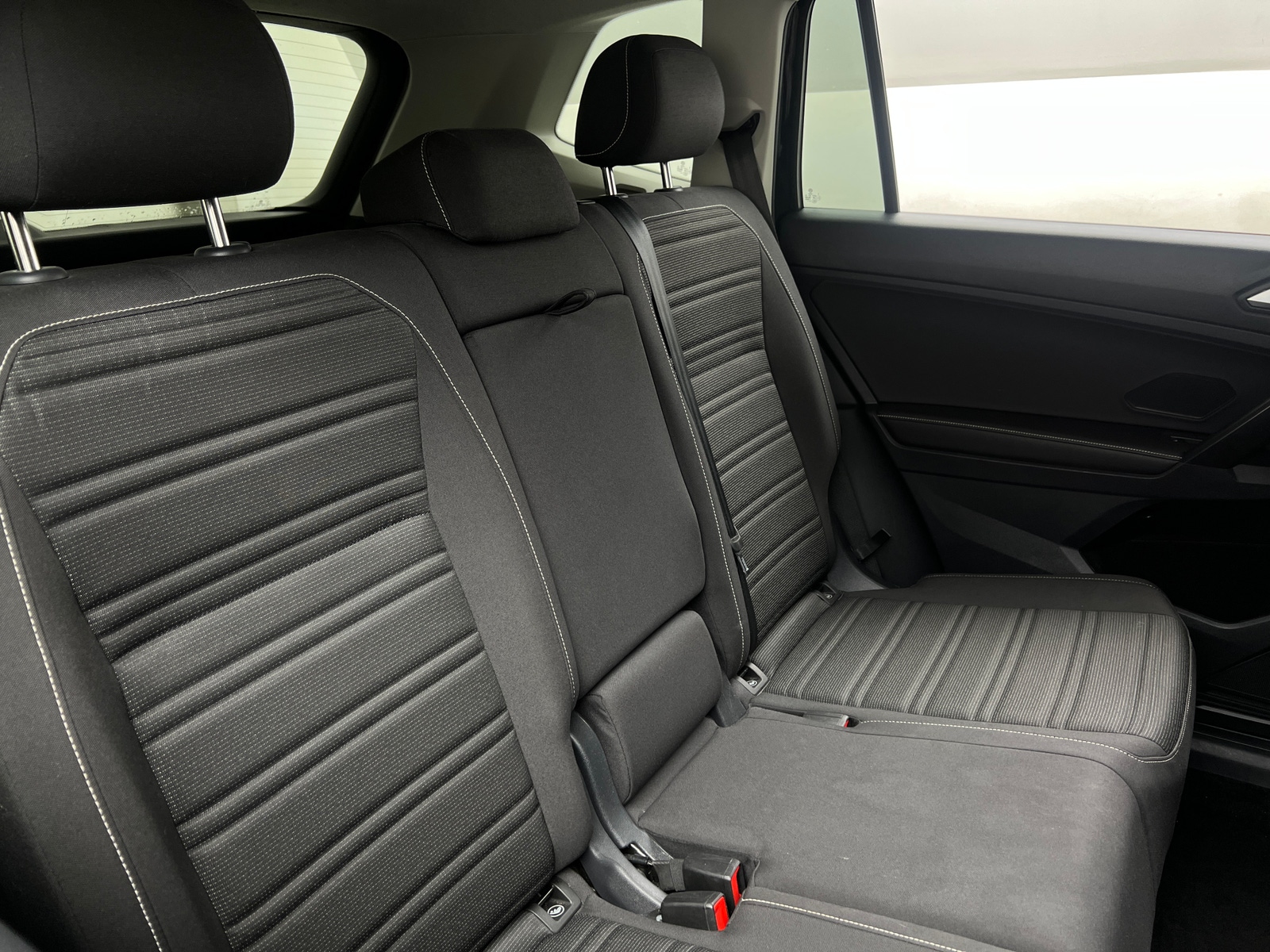 Thumbnail: 2024 Volkswagen Tiguan - 6