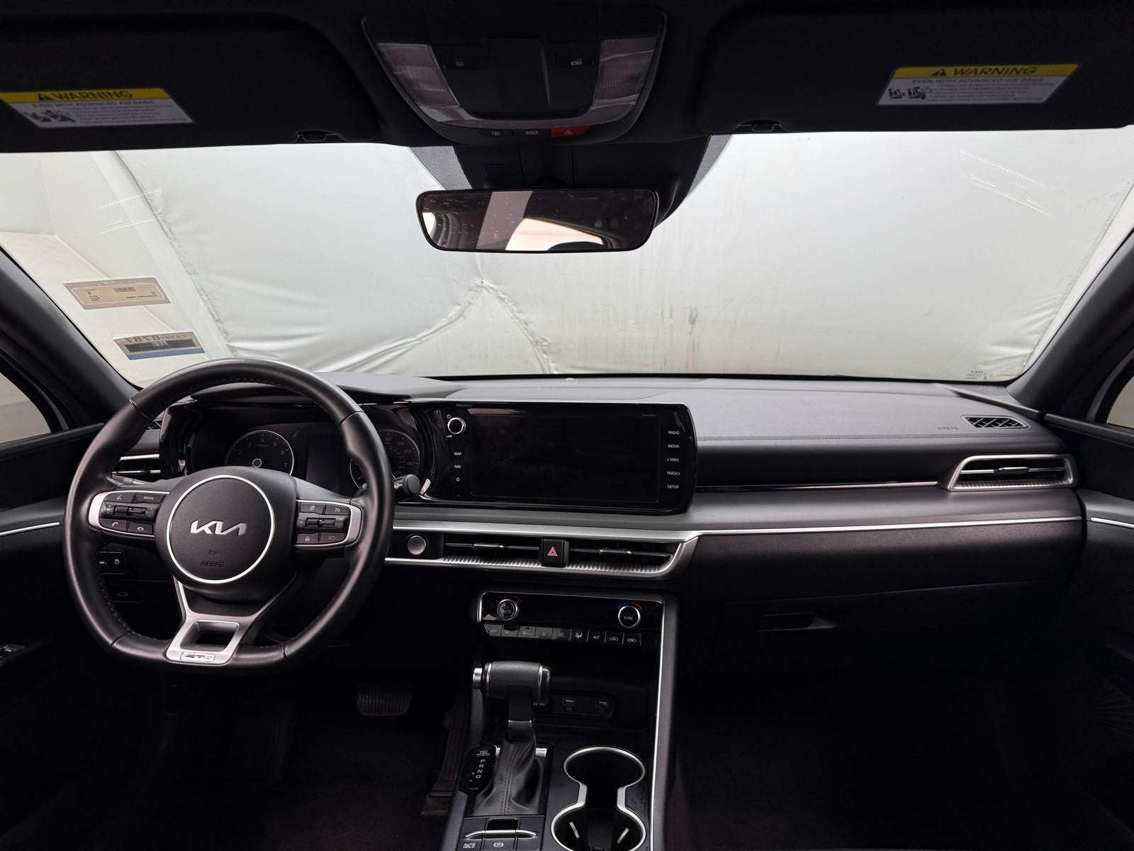 Thumbnail: 2023 Kia K5 - 3