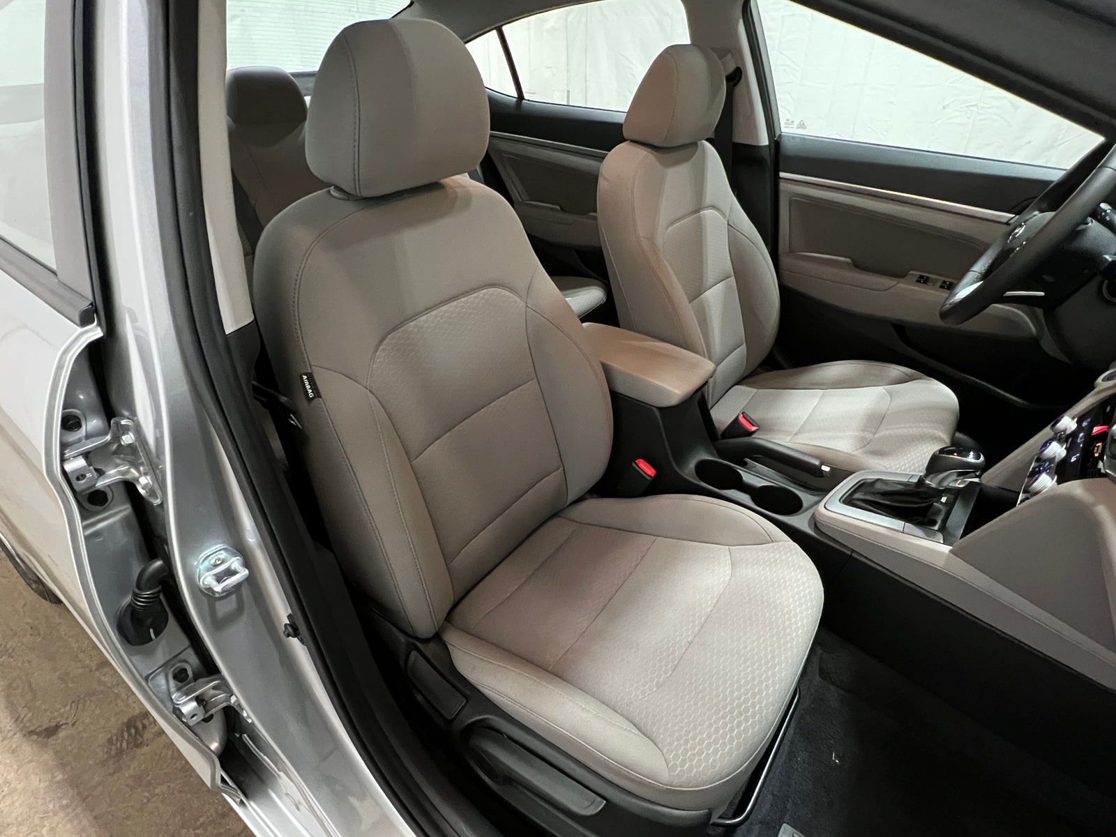 Thumbnail: 2020 Hyundai Elantra - 2