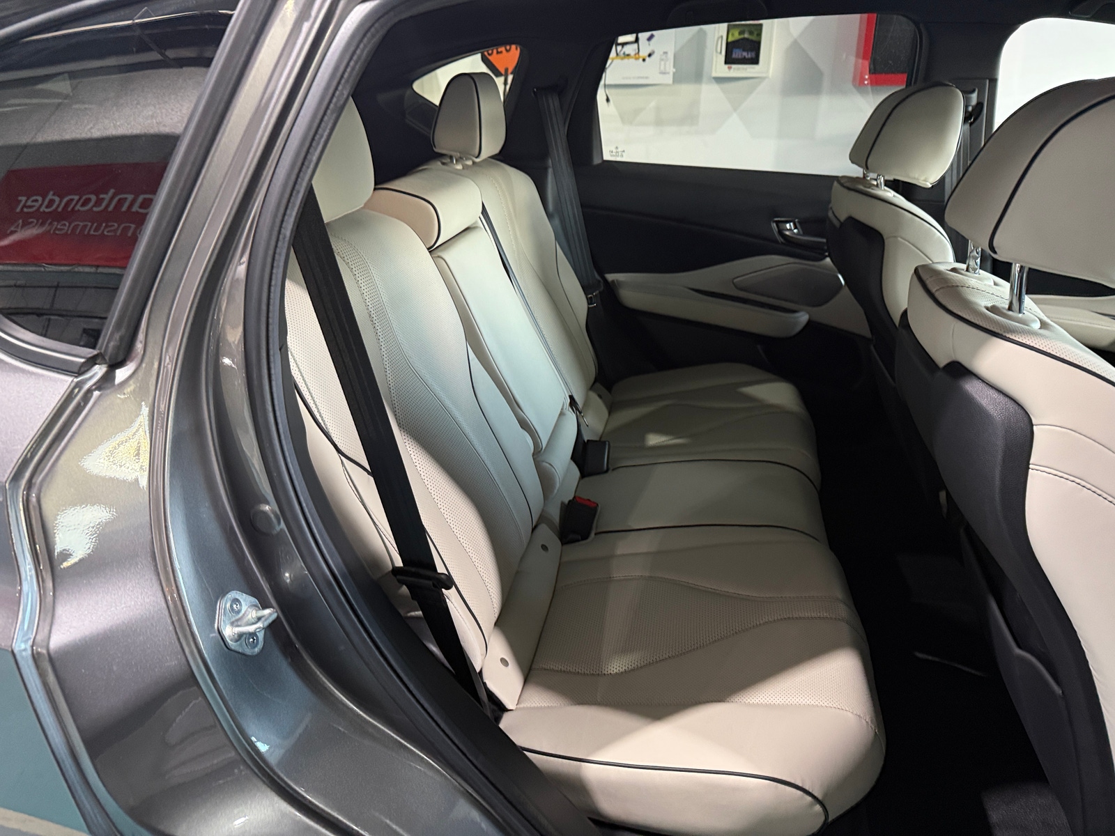 Thumbnail: 2025 Acura RDX - 5