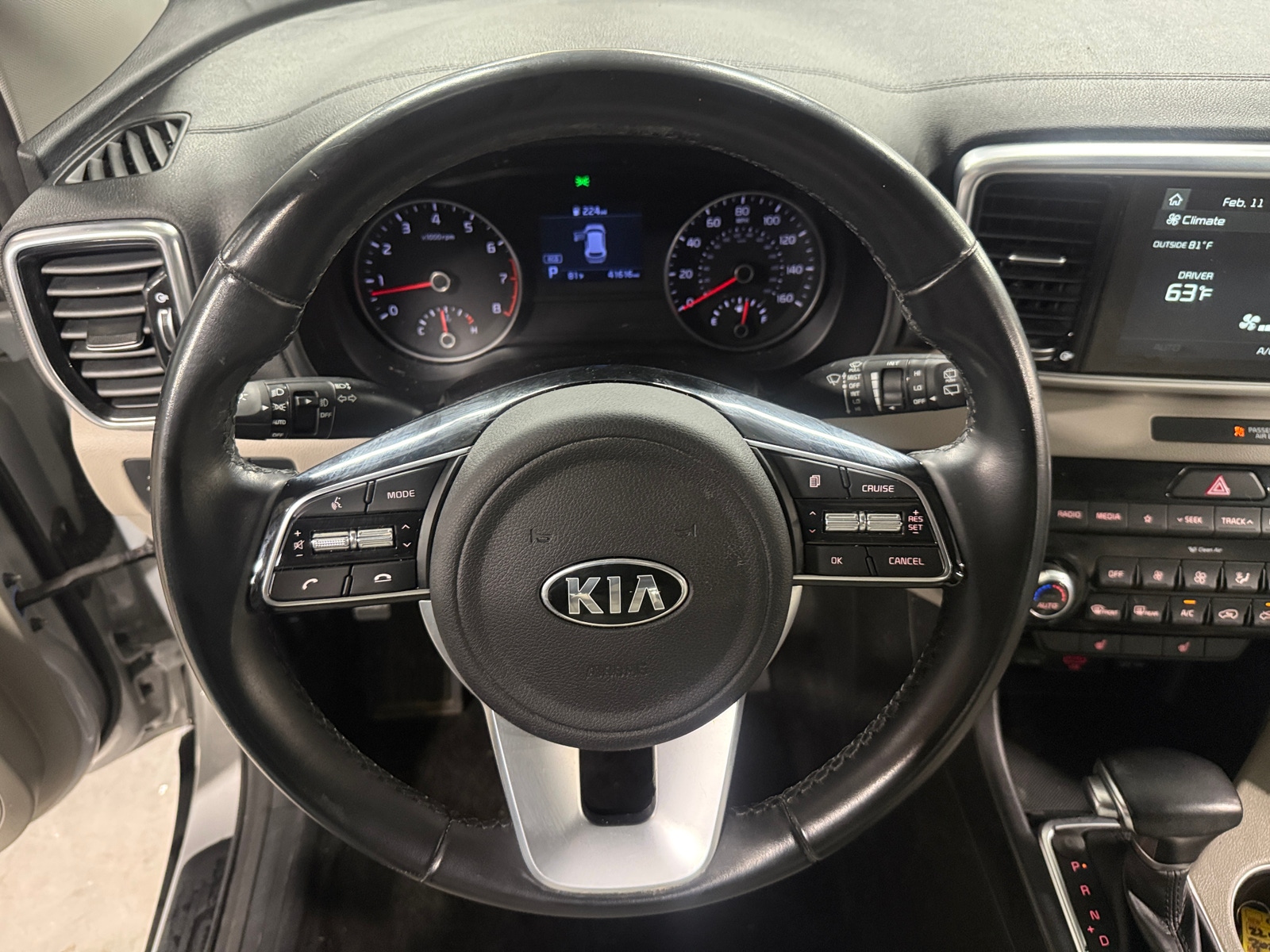 Thumbnail: 2022 Kia Sportage - 4