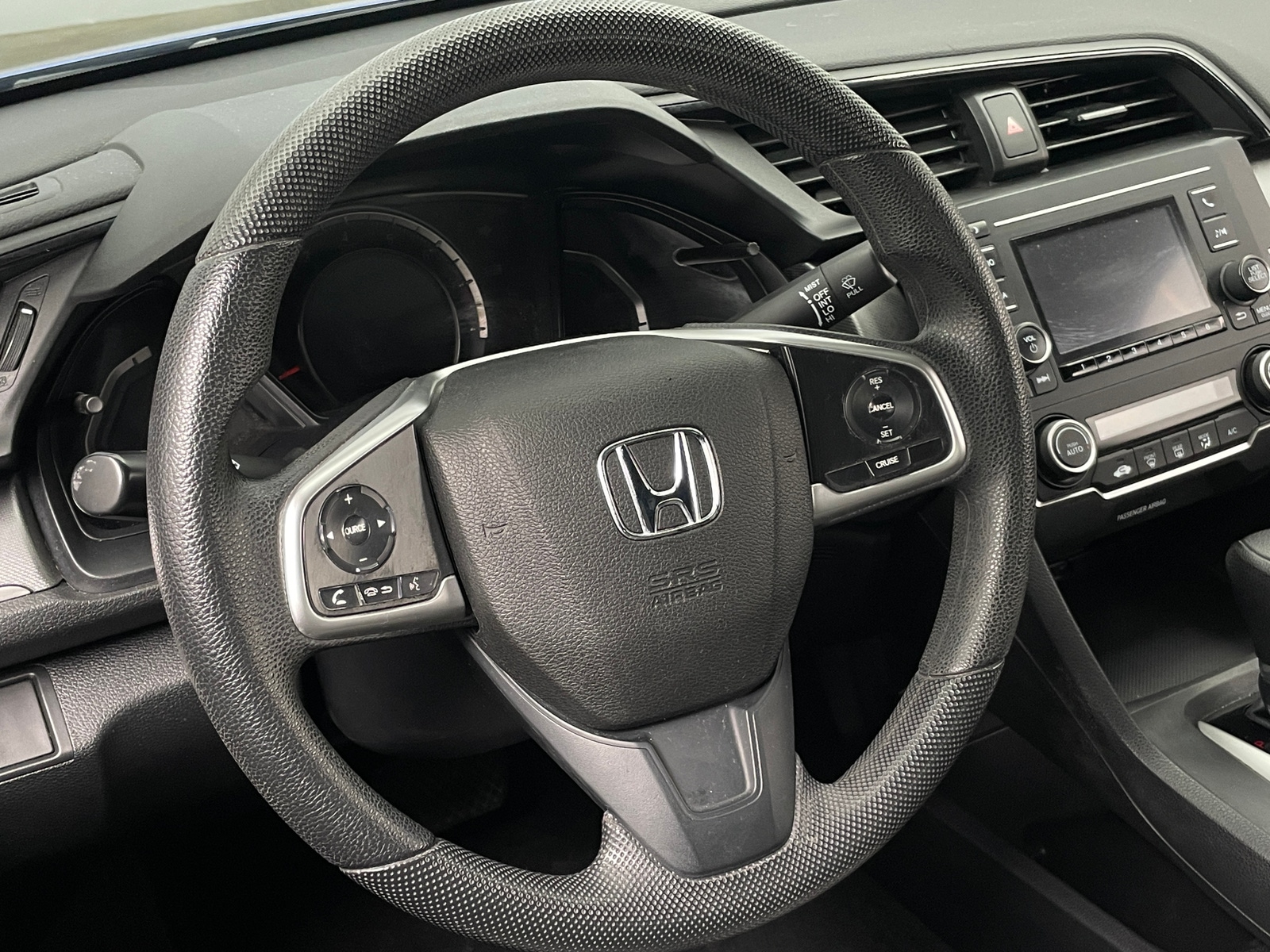 Thumbnail: 2018 Honda Civic - 4