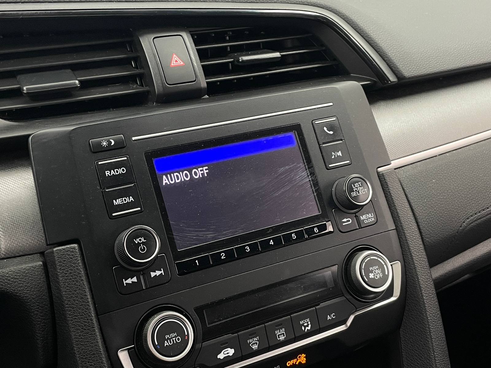 Thumbnail: 2018 Honda Civic - 3