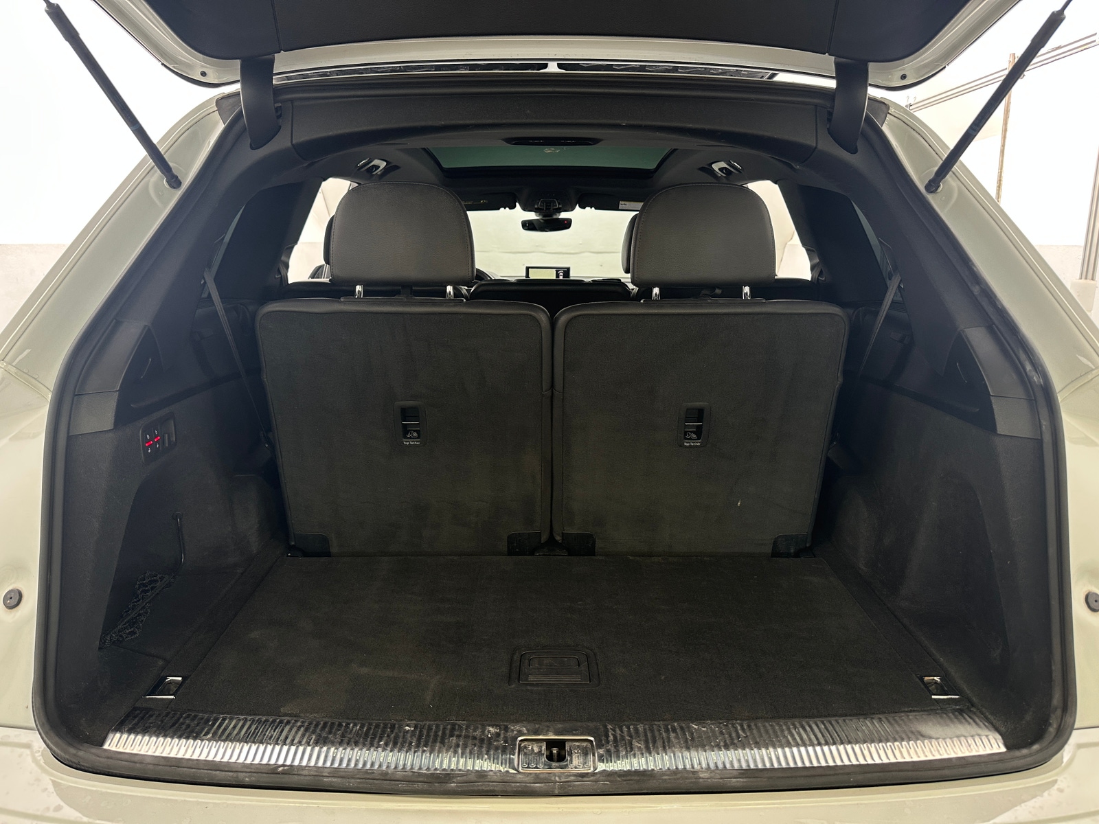 Thumbnail: 2018 Audi Q7 - 6