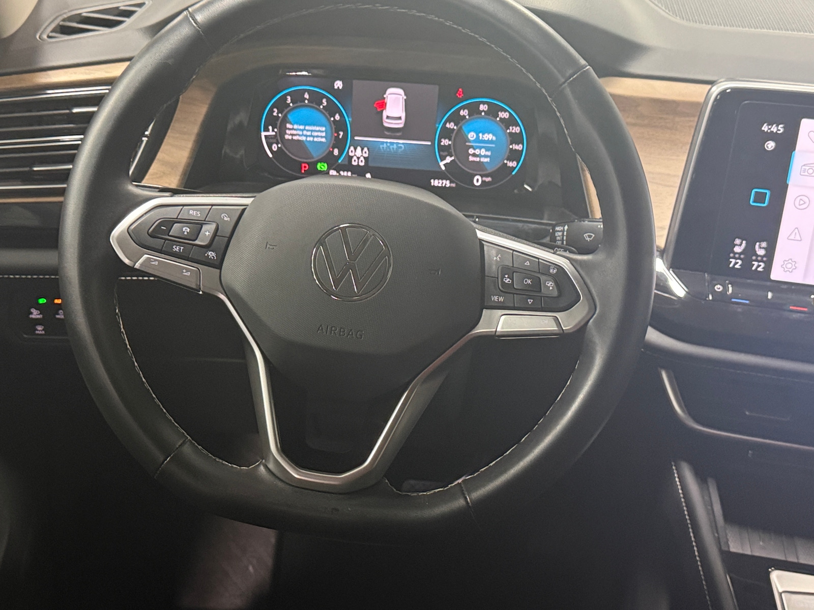 Thumbnail: 2025 Volkswagen Atlas - 4