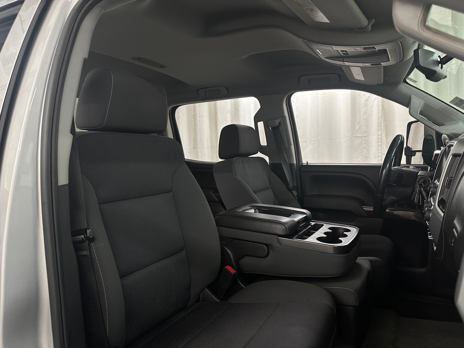 Thumbnail: 2018 GMC Sierra 2500 - 2