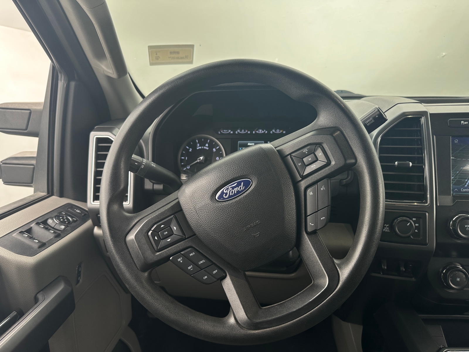 Thumbnail: 2021 Ford Econoline - 5